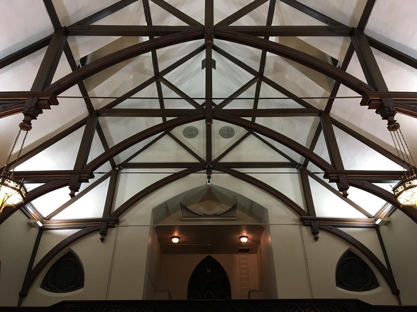 #tbt to venue hunting for concerts past (which also happened today for our June concert!! so #WatchThisSpace for an announcement on that soon!) and the gorgeous vaults of DC area churches. 

Can&rsquo;t you just hear the ringing finally chord in this