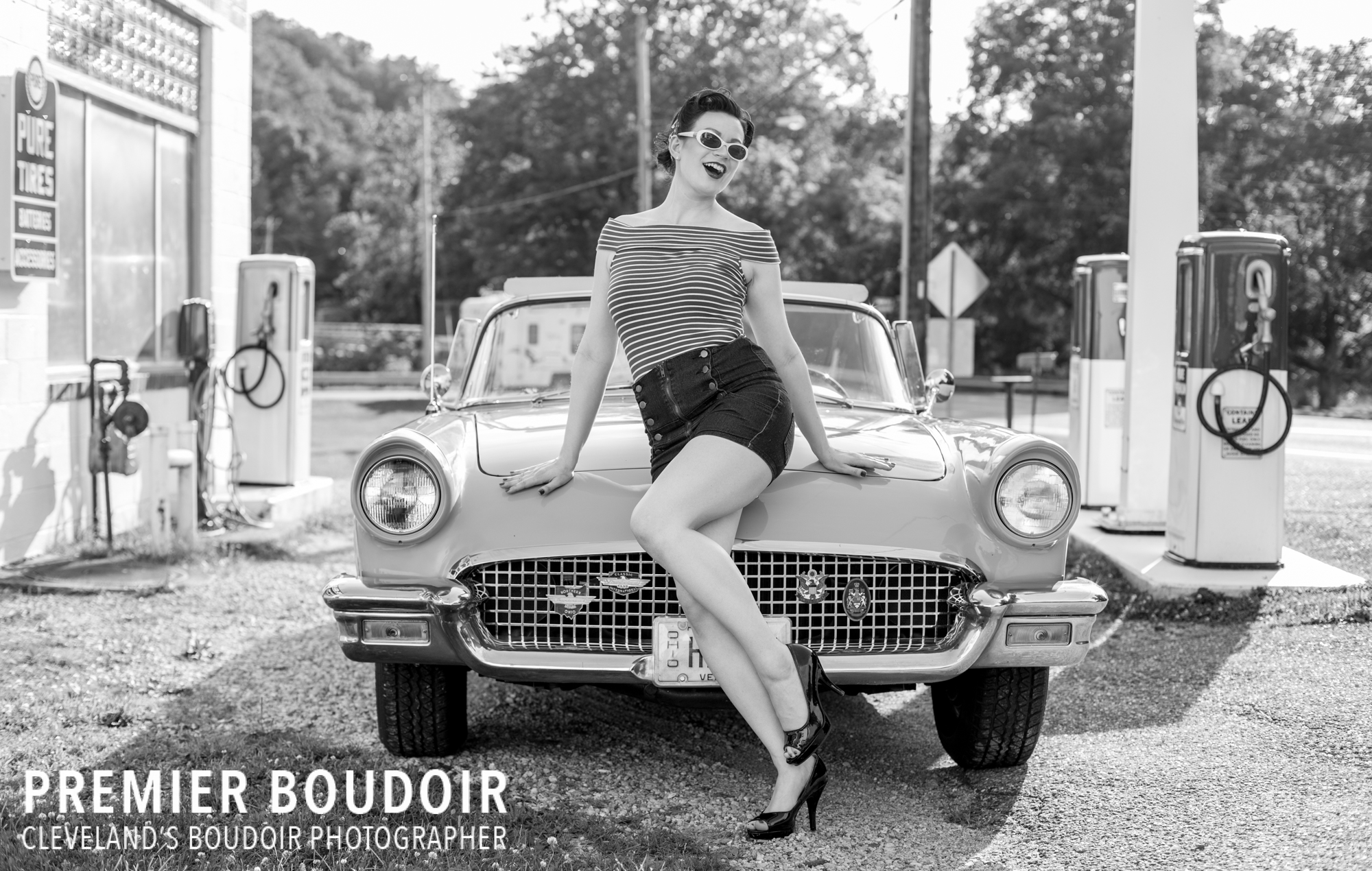 Cleveland + Akron Pinup Boudoir Vintage Retro Photography 