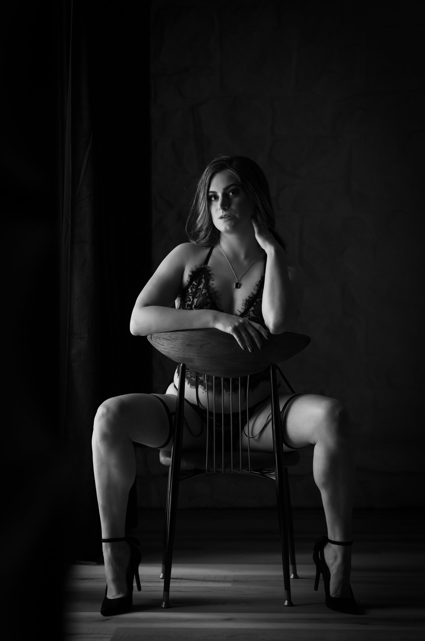 best bridal boudoir photographer near me cleveland akron ohio - premier boudoir photo studio female owned