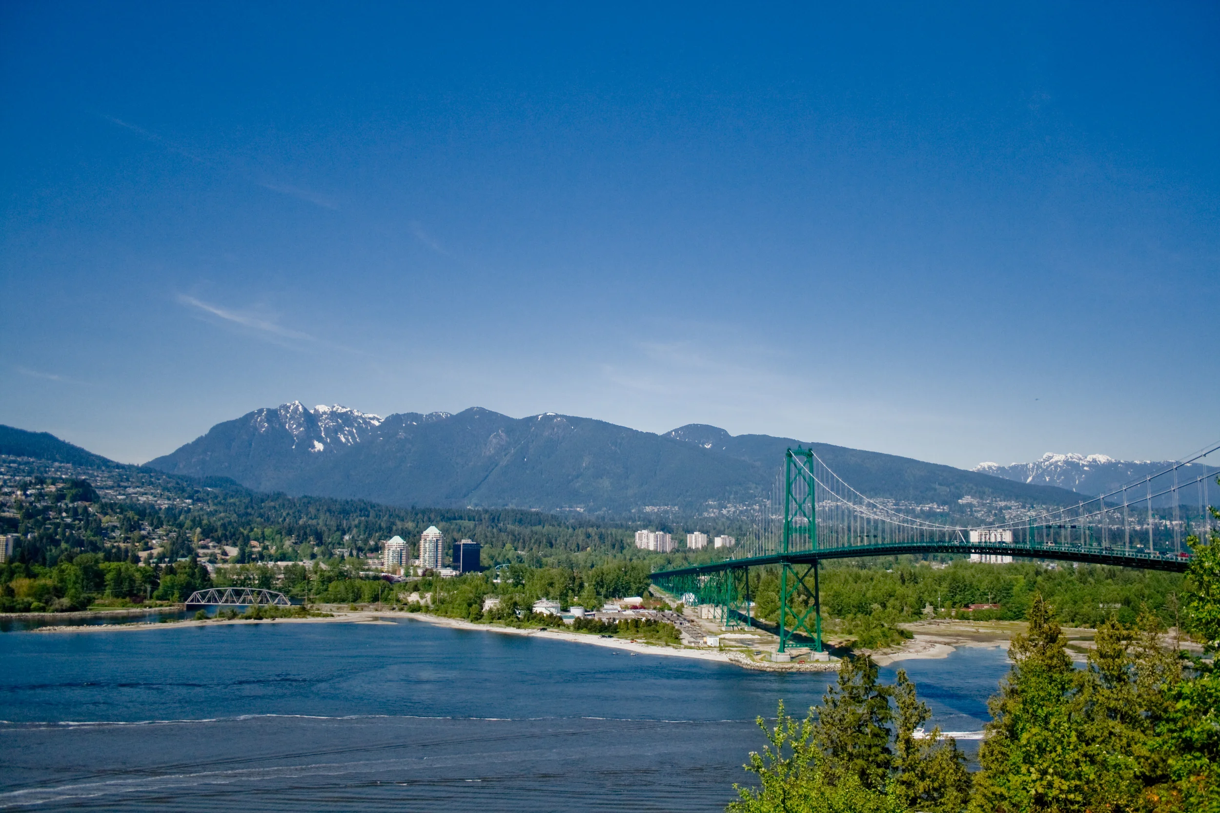 North_Vancouver_and_Lions_Gate_Bridge.jpg