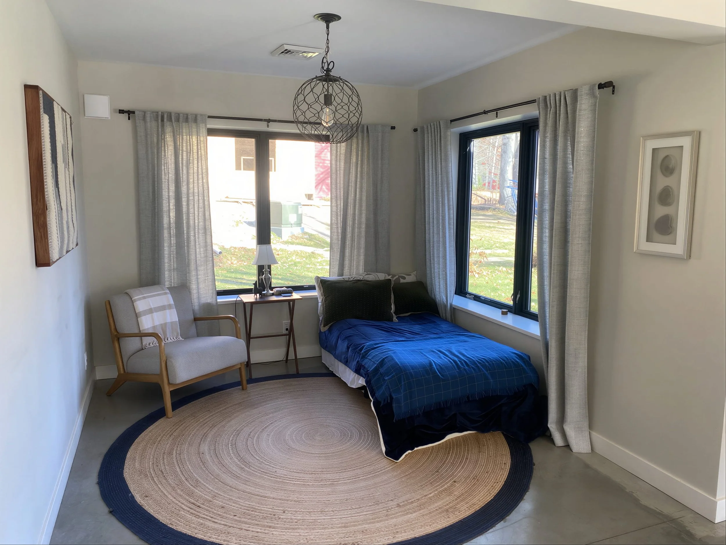 Luxury Cabin Private Nook in Open Space—a guest favorite. Very cozy!