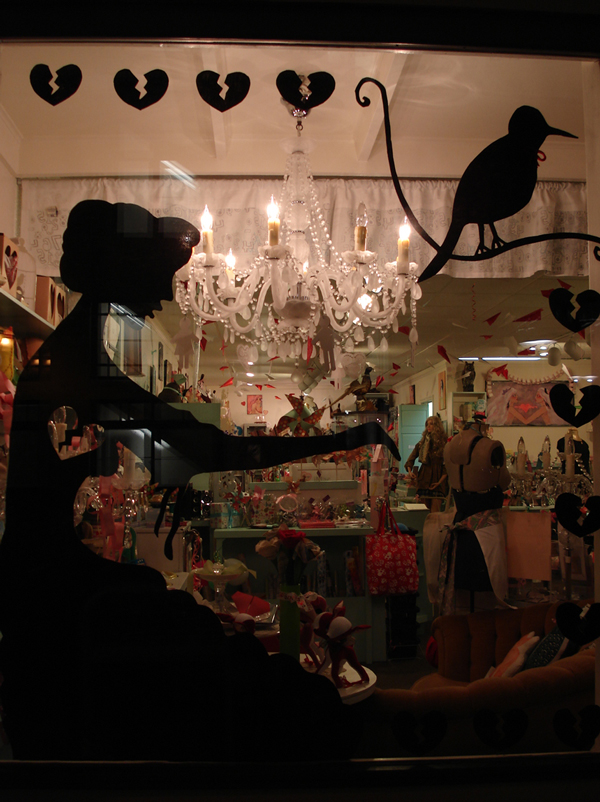 silhouettewoman1.jpg