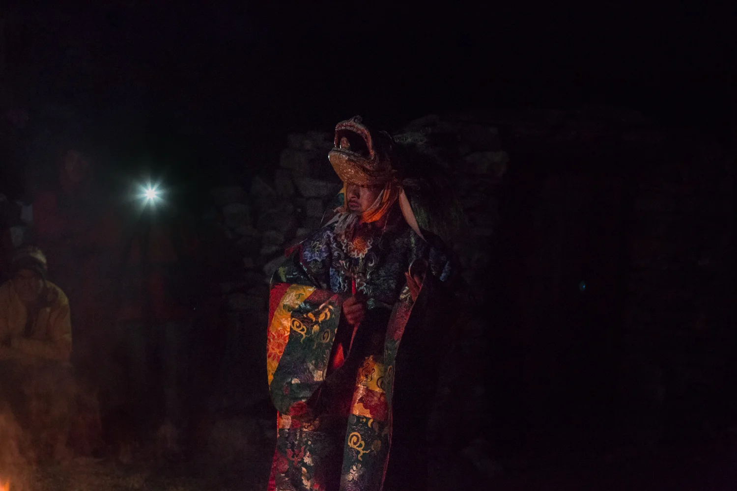 Namei Dum Je is a festival held annually by the local monastery (of the village Namrung). Lamas pray and put on performances to earn donations fro the townspeoples. Inside the stupa, they chanted from scripture and ate poporn, candy, chicken, rie, and drank moonshine.