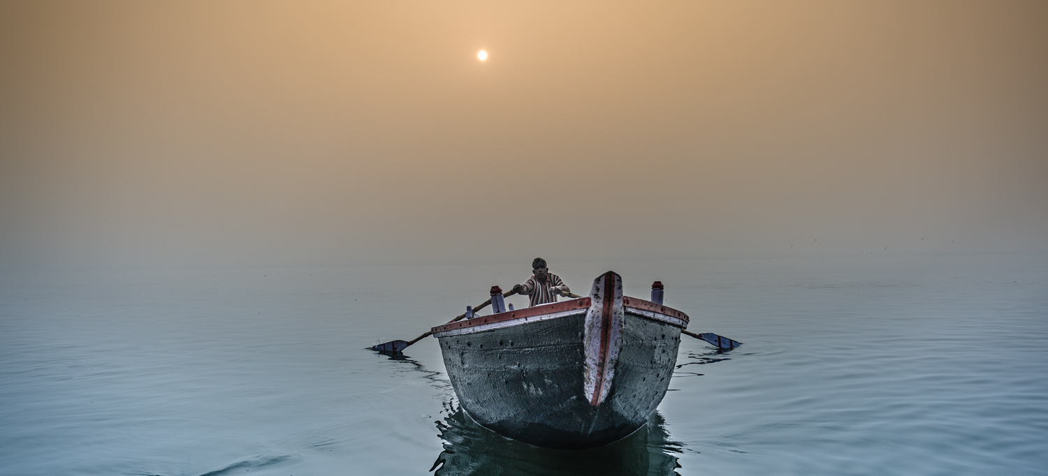 Sunrise at the Ganges River, Varanasi, India. 