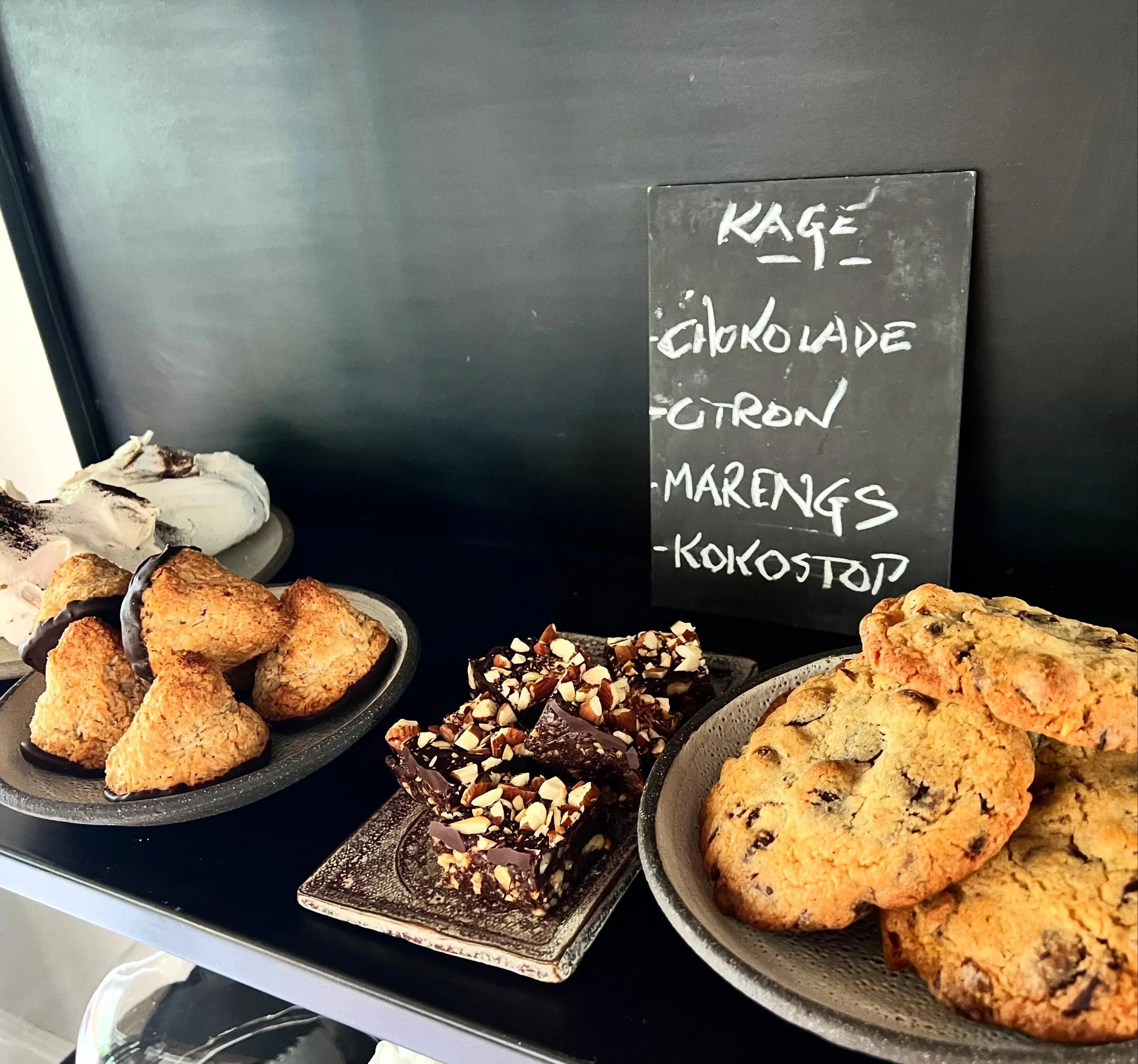 Caf&eacute;en har &aring;ben i Pinsen l&oslash;rdag og s&oslash;ndag 14-17.