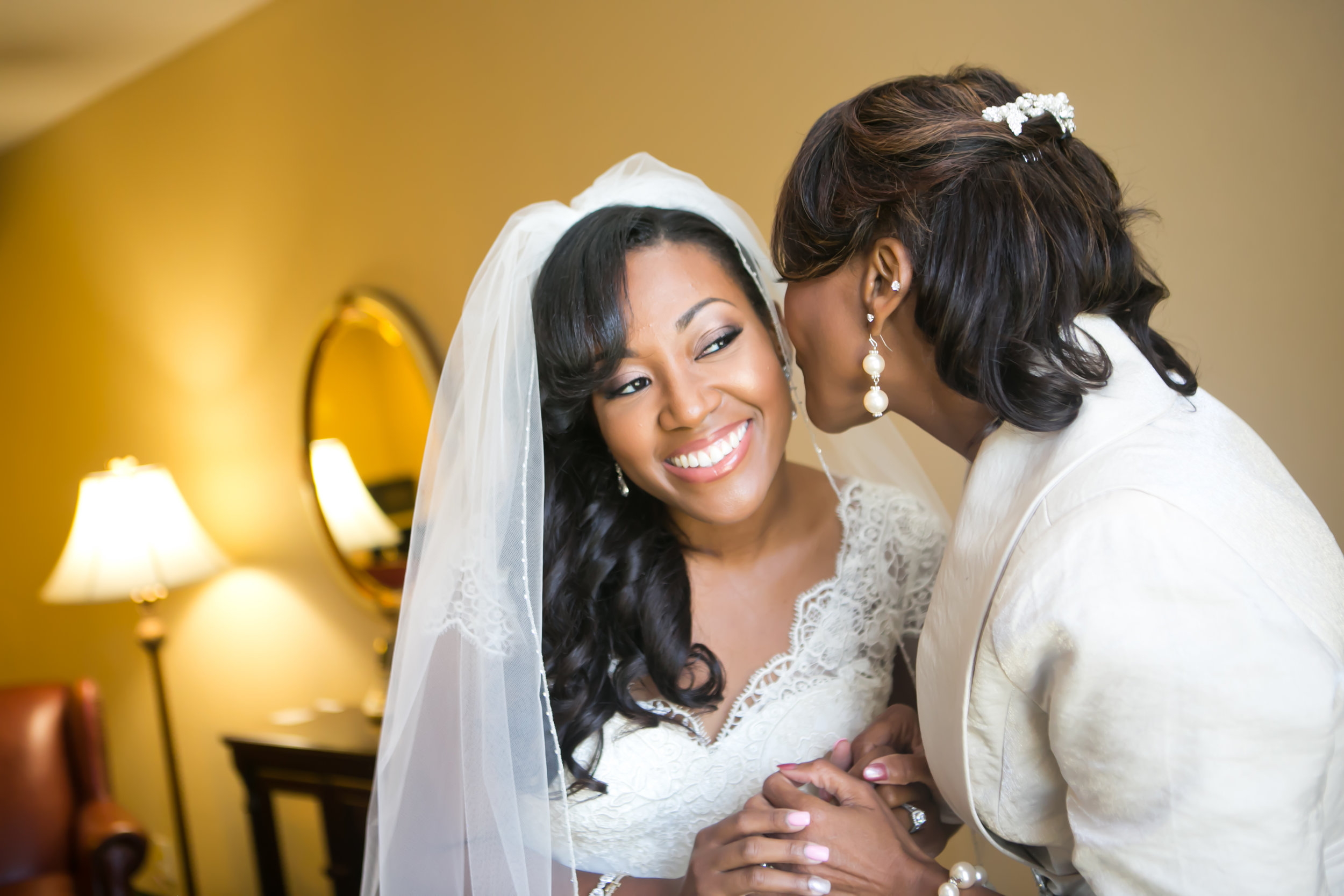 Image from Candice & Alvin's Wedding ; Courtesy of Taun Henderson Photography