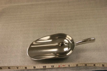 Ice Scoop 12 oz.Length 8 1/2" &nbsp;Width 3 1/4"$1.50