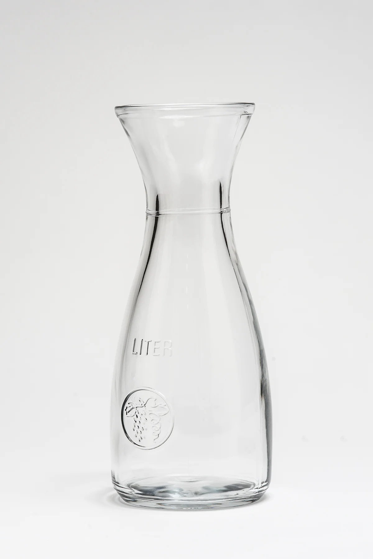 Full Carafe 1 LiterHeight 10 1/2" &nbsp;Width 4" &nbsp;Top Opening &nbsp;3 5/8"$4.00