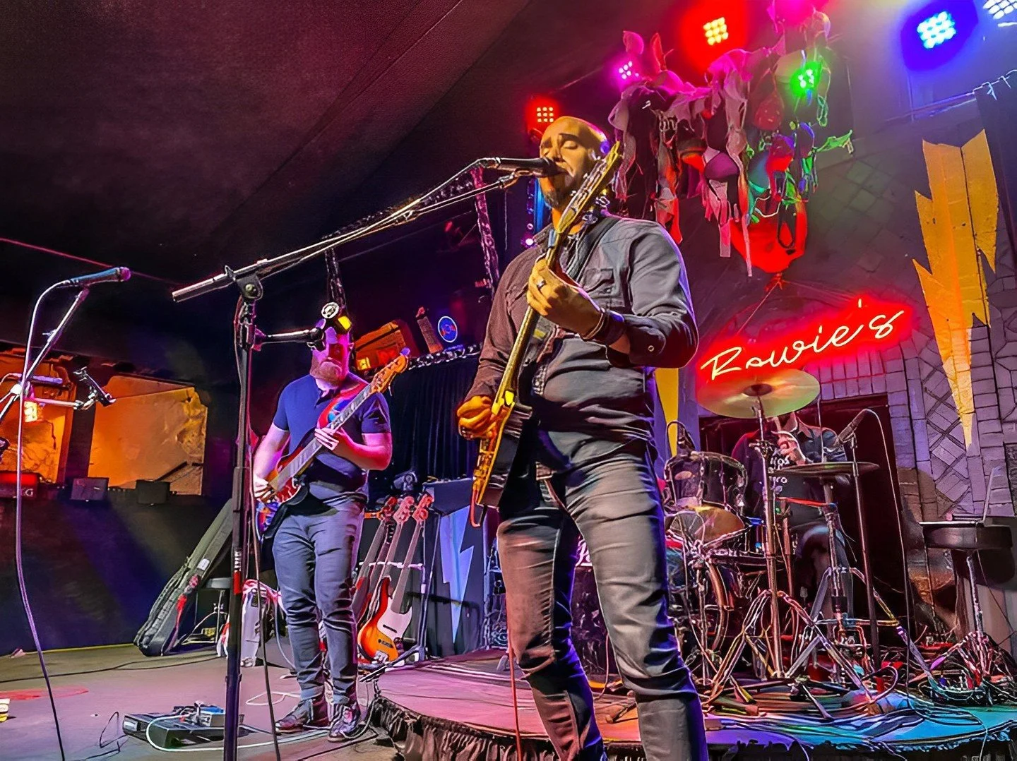 09F2BE52-1D49-44D3-A1F8-5E3AEDF71FA4 (1).JPG