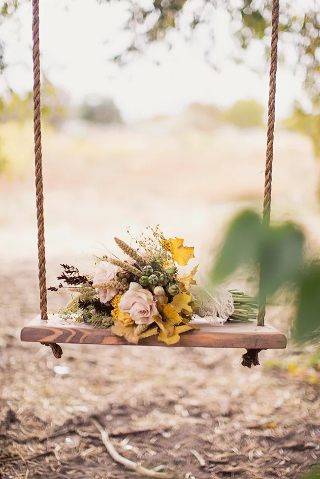 Alixann Loosle Photography | Bohemian Autumn Wedding Inspiration | Michelle Leo Events | Utah Wedding Planning and Design