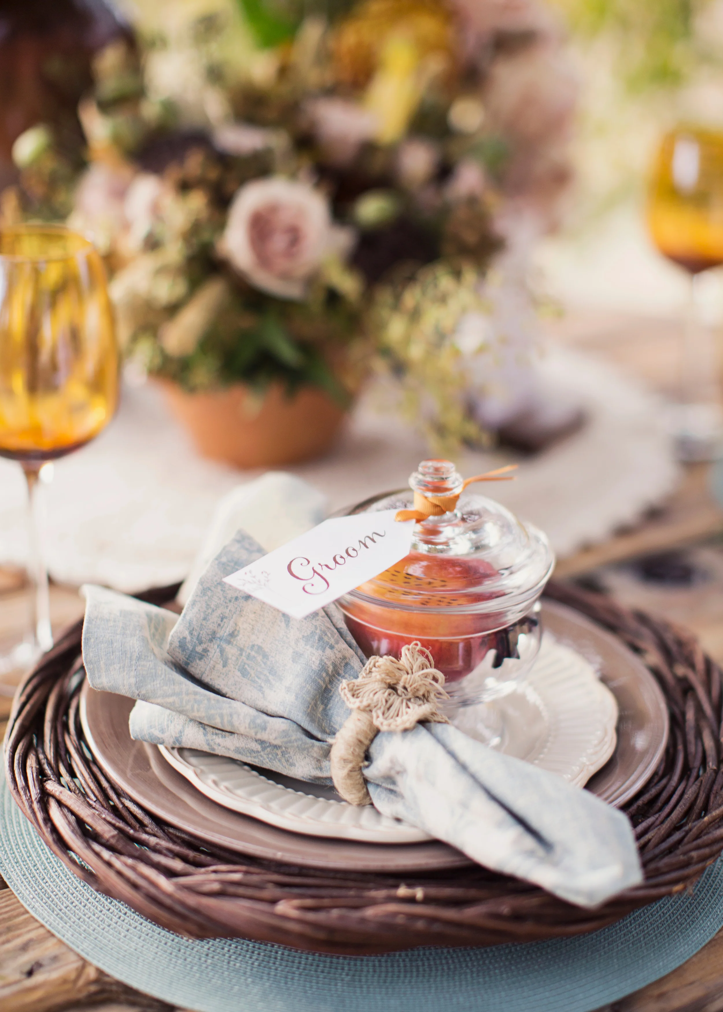 Alixann Loosle Photography | Bohemian Autumn Wedding Inspiration | Michelle Leo Events | Utah Wedding Planning and Design