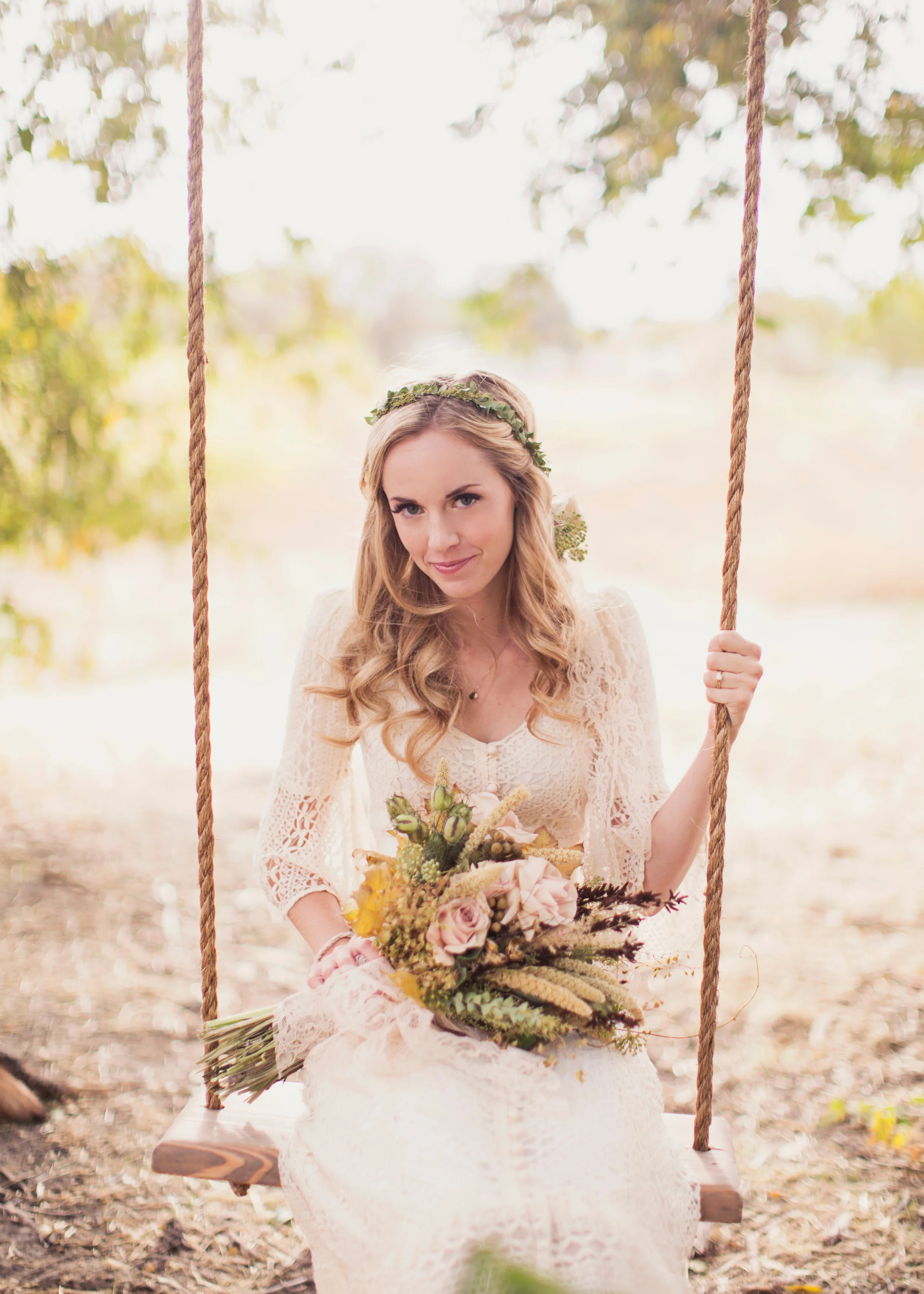 Alixann Loosle Photography | Bohemian Autumn Wedding Inspiration | Michelle Leo Events | Utah Wedding Planning and Design