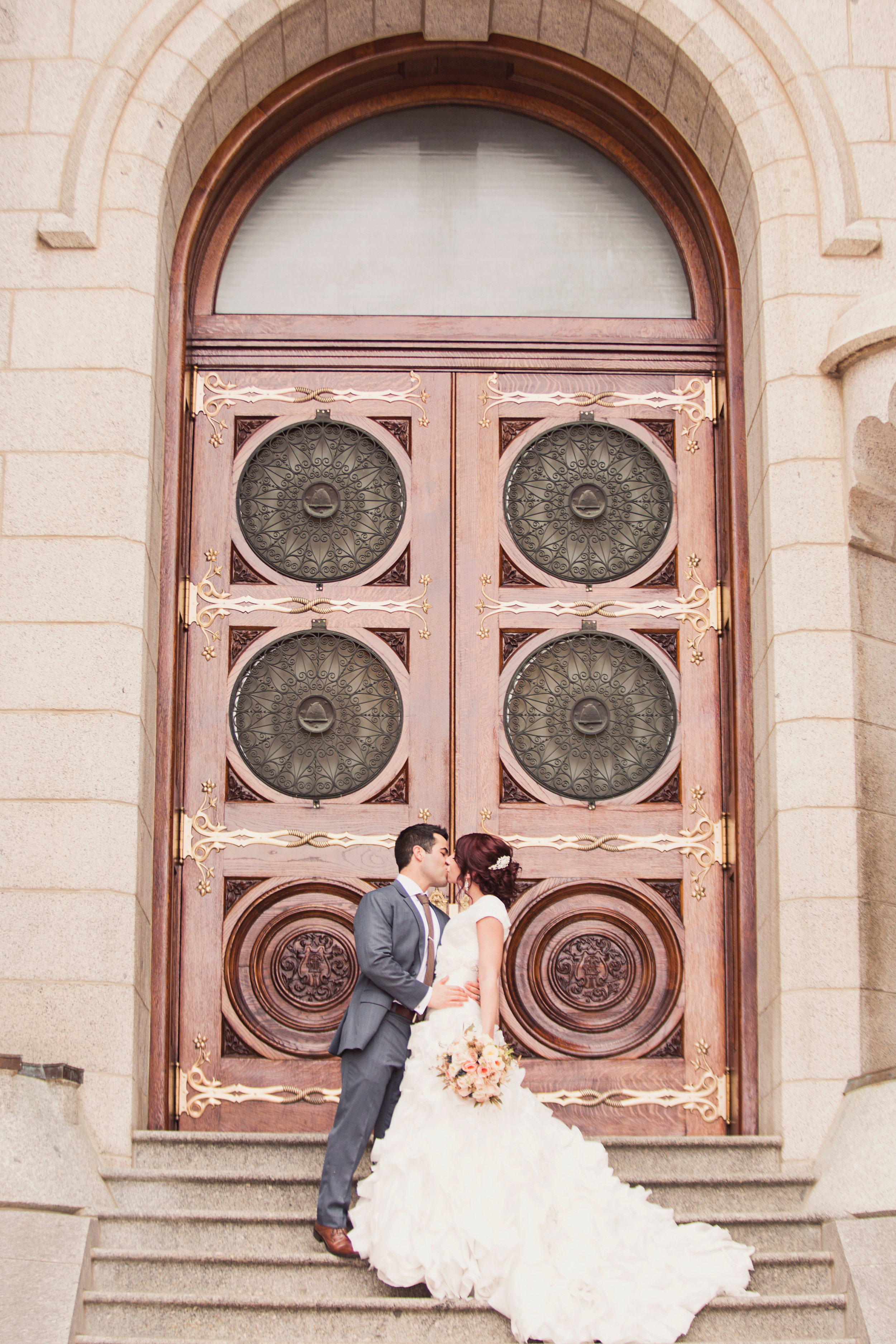 Gallivan Center Wedding | Salt Lake City Temple Wedding Ceremony | Michelle Leo Events | Alixann Loosle Photography