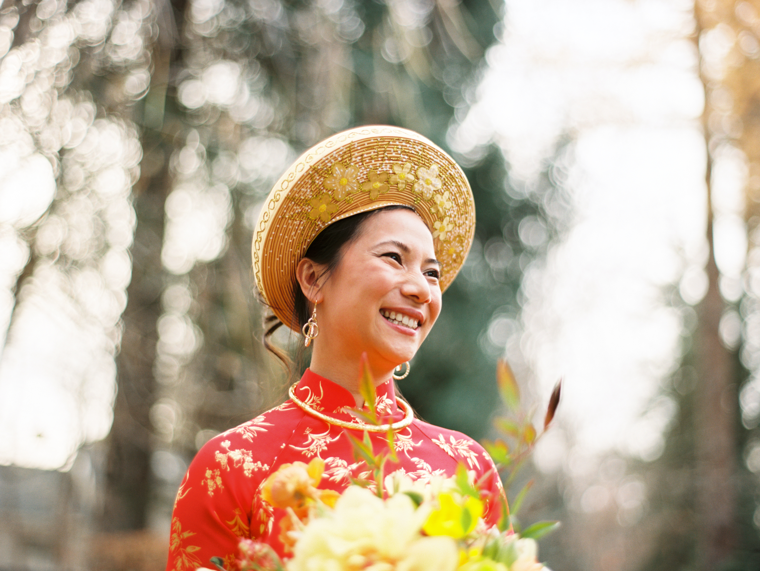 Traditional Vietnamese Tea Ceremony and Organic Backyard Wedding | Michelle Leo Events