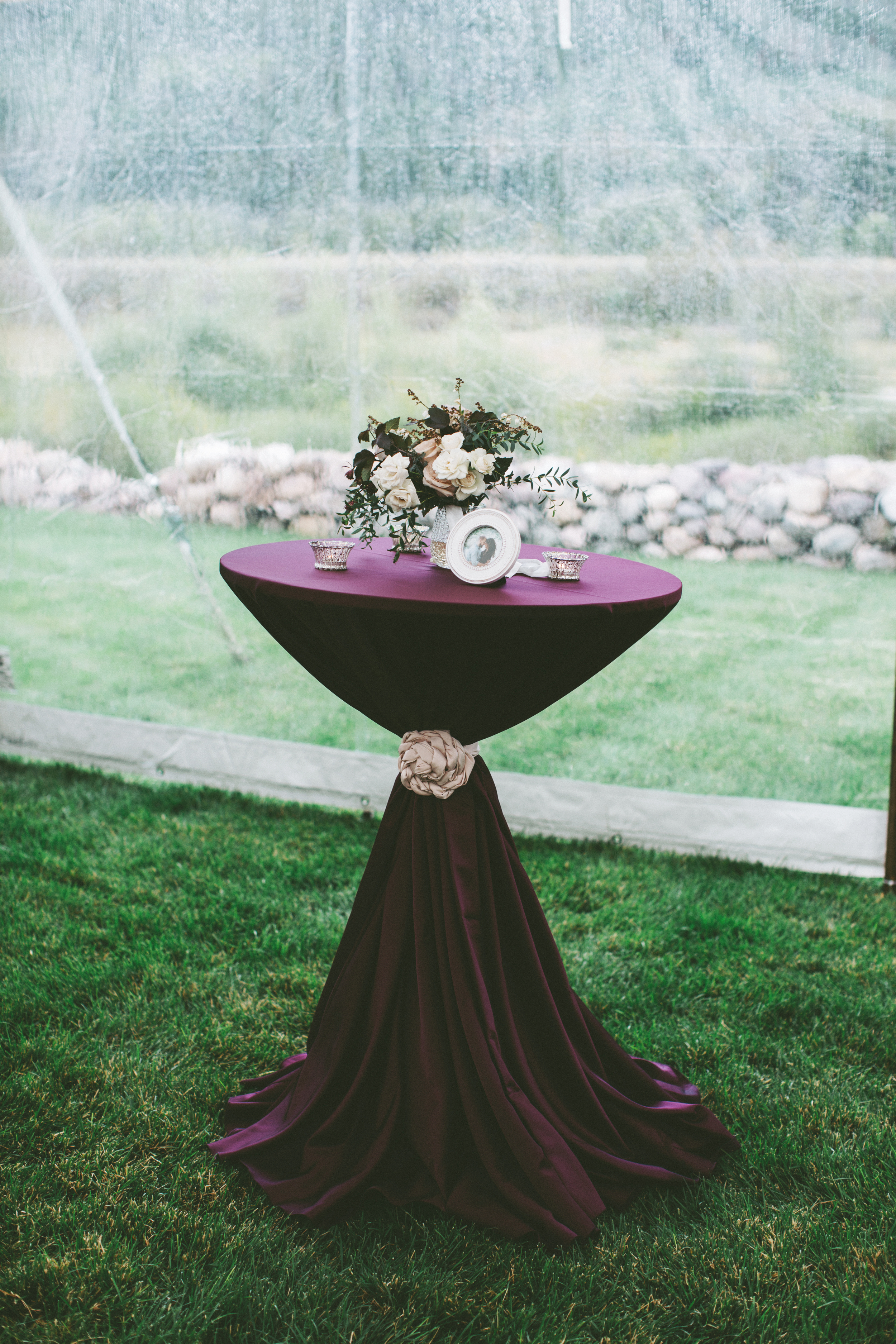 Blush and Plum Summer Wedding | Backyard Wedding | Salt Lake City Temple Wedding | Michelle Leo Events | Utah Event Planner and Designer | Alixann Loosle Photography
