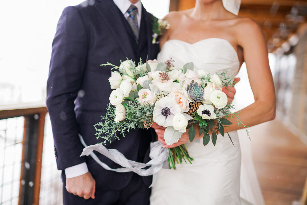 Classic Winter Wedding | Utah Winter Wedding | Blue Sky Ranch Wedding | Michelle Leo Events | Utah Event Planner and Designer | Gideon Photography