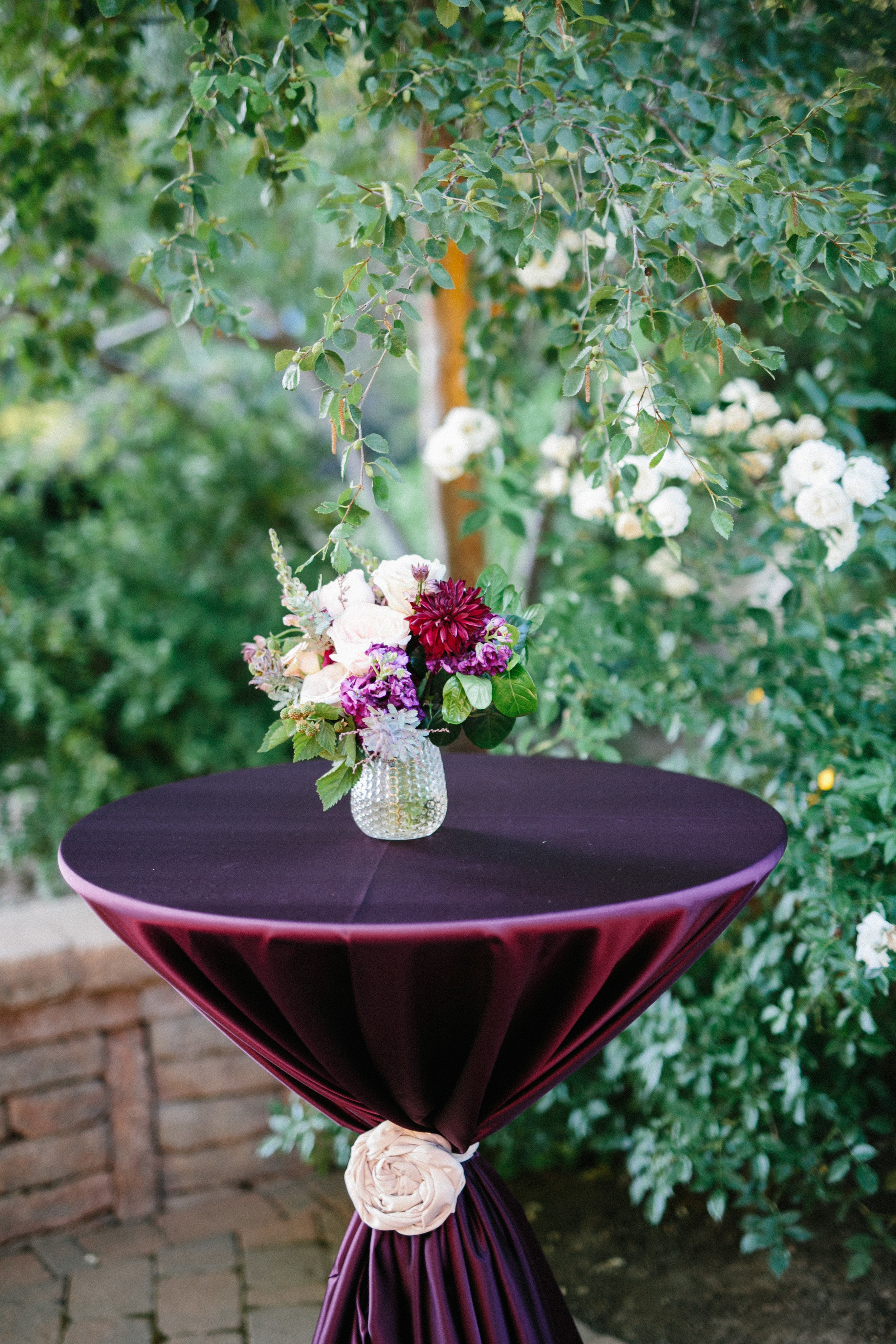 Backyard Wedding | Summer Wedding | Michelle Leo Events | Utah Event Planner and Designer | Jacque Lynn Photography