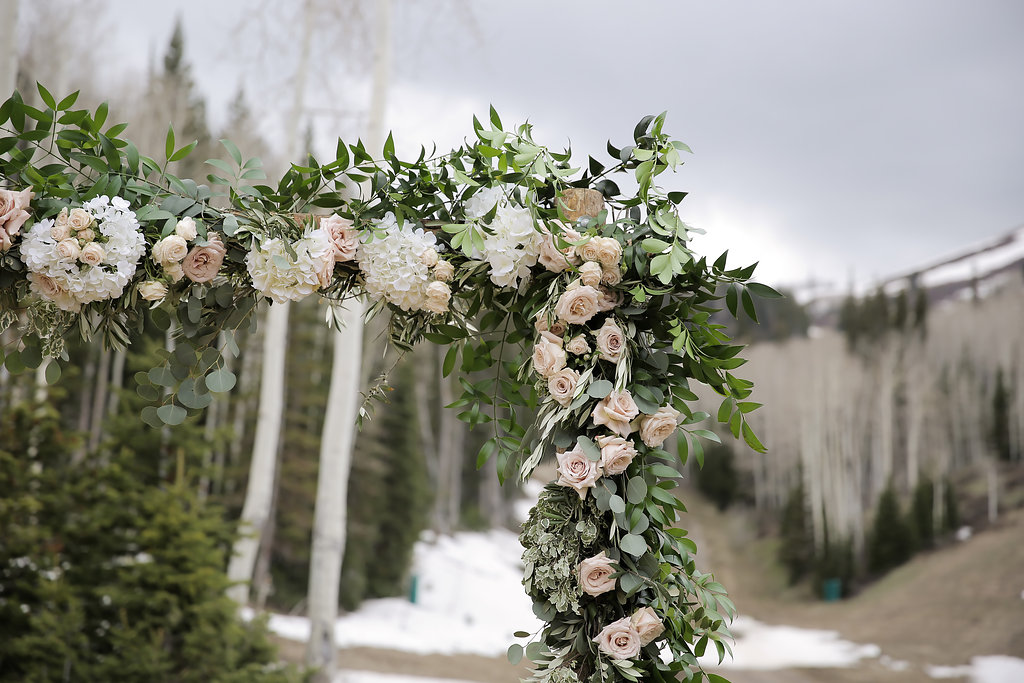 Mountaintop Wedding | Empire Lodge at Deer Valley | Rustic Mountain Wedding | Michelle Leo Events | Utah Event Planner and Designer | Pepper Nix Photography