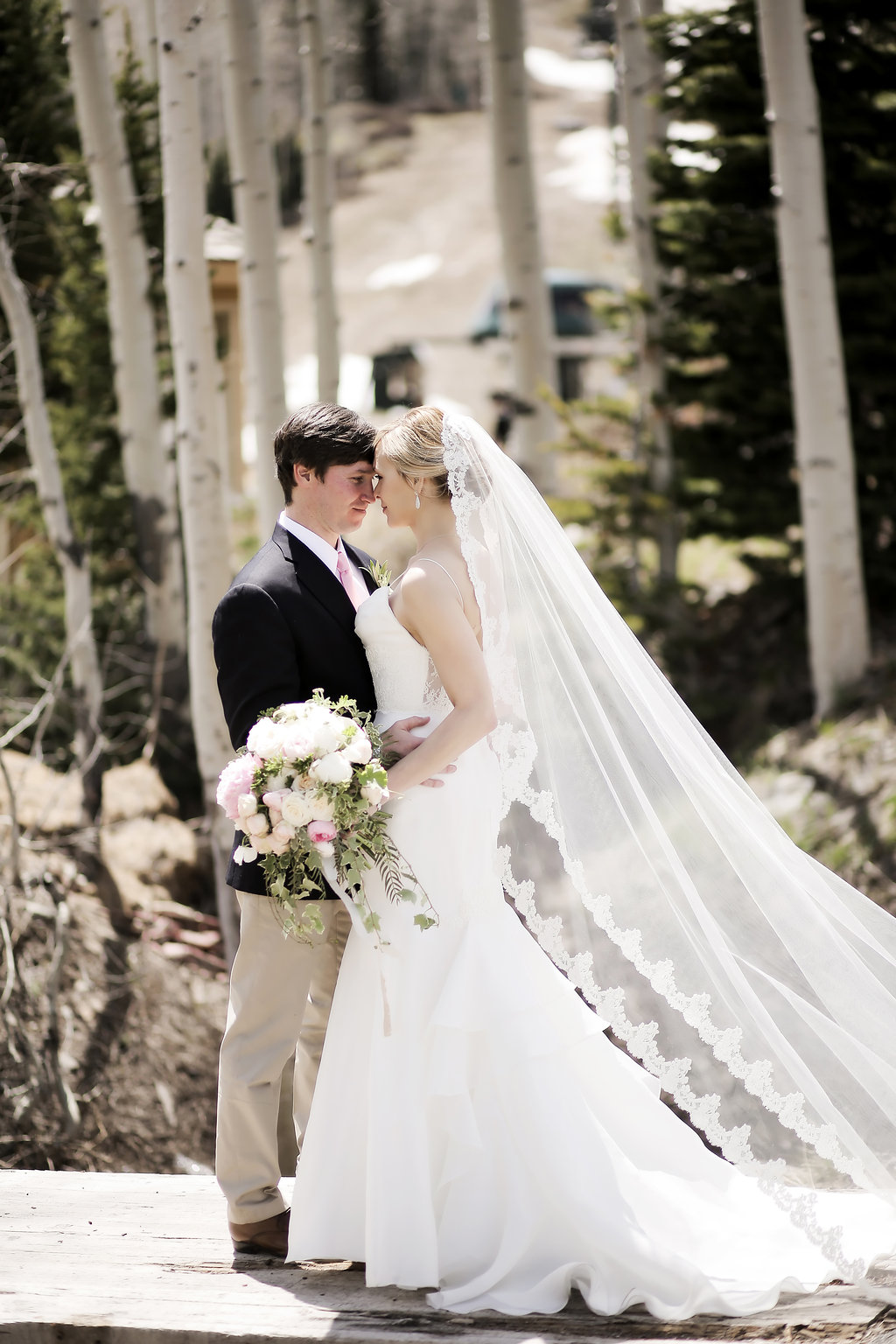 Mountaintop Wedding | Empire Lodge at Deer Valley | Rustic Mountain Wedding | Michelle Leo Events | Utah Event Planner and Designer | Pepper Nix Photography