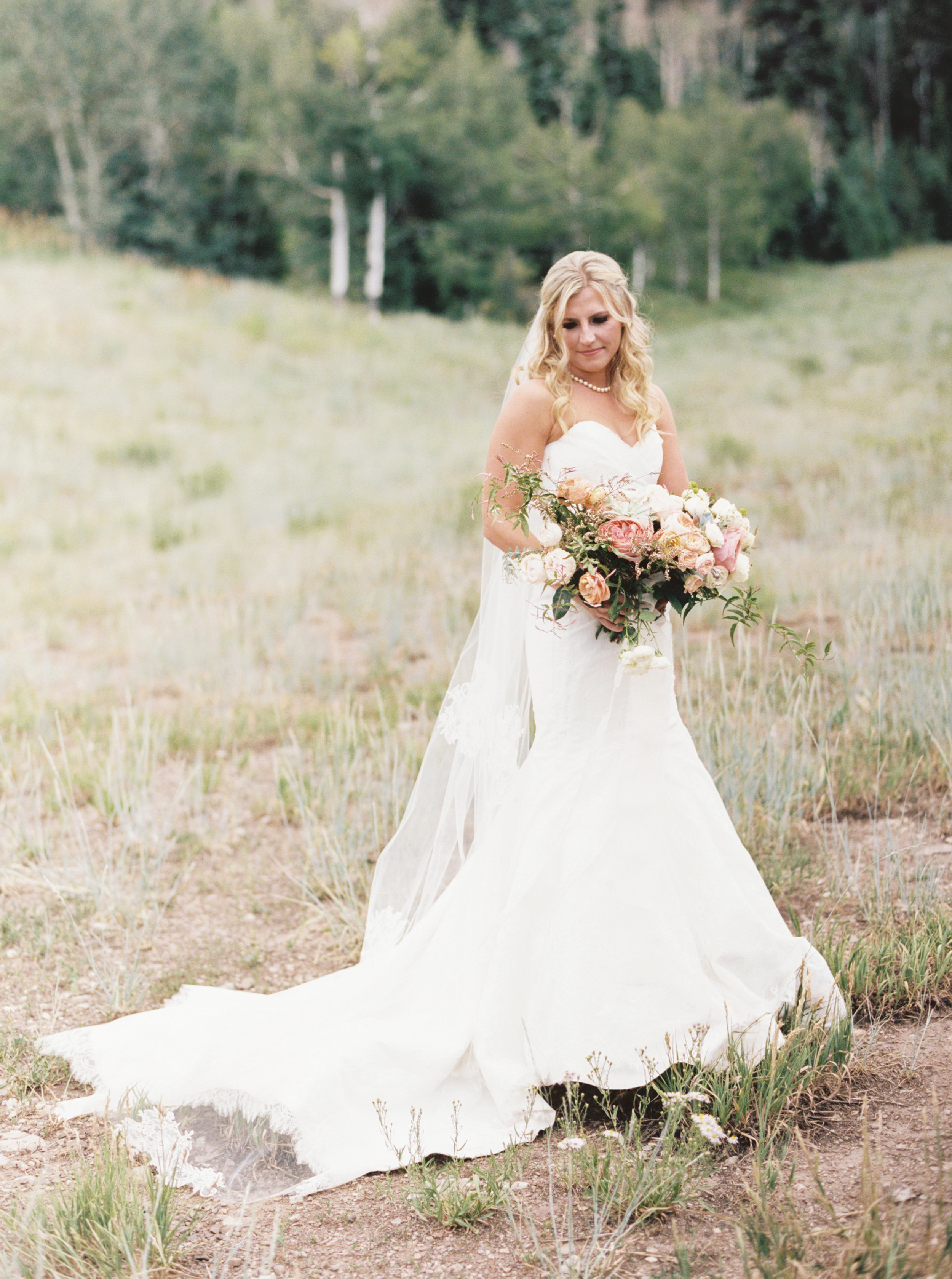 Summer Wedding at St. Regis Deer Valley | Love is an Adventure | Blush and Rose Gold Wedding | Michelle Leo Events | Utah Event Planner and Designer | Jacque Lynn Photography