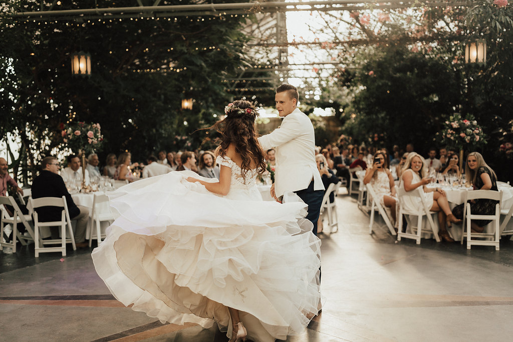 Summer Wedding at La Caille | Romantic Summer Wedding | Michelle Leo Events | Utah Event Planner