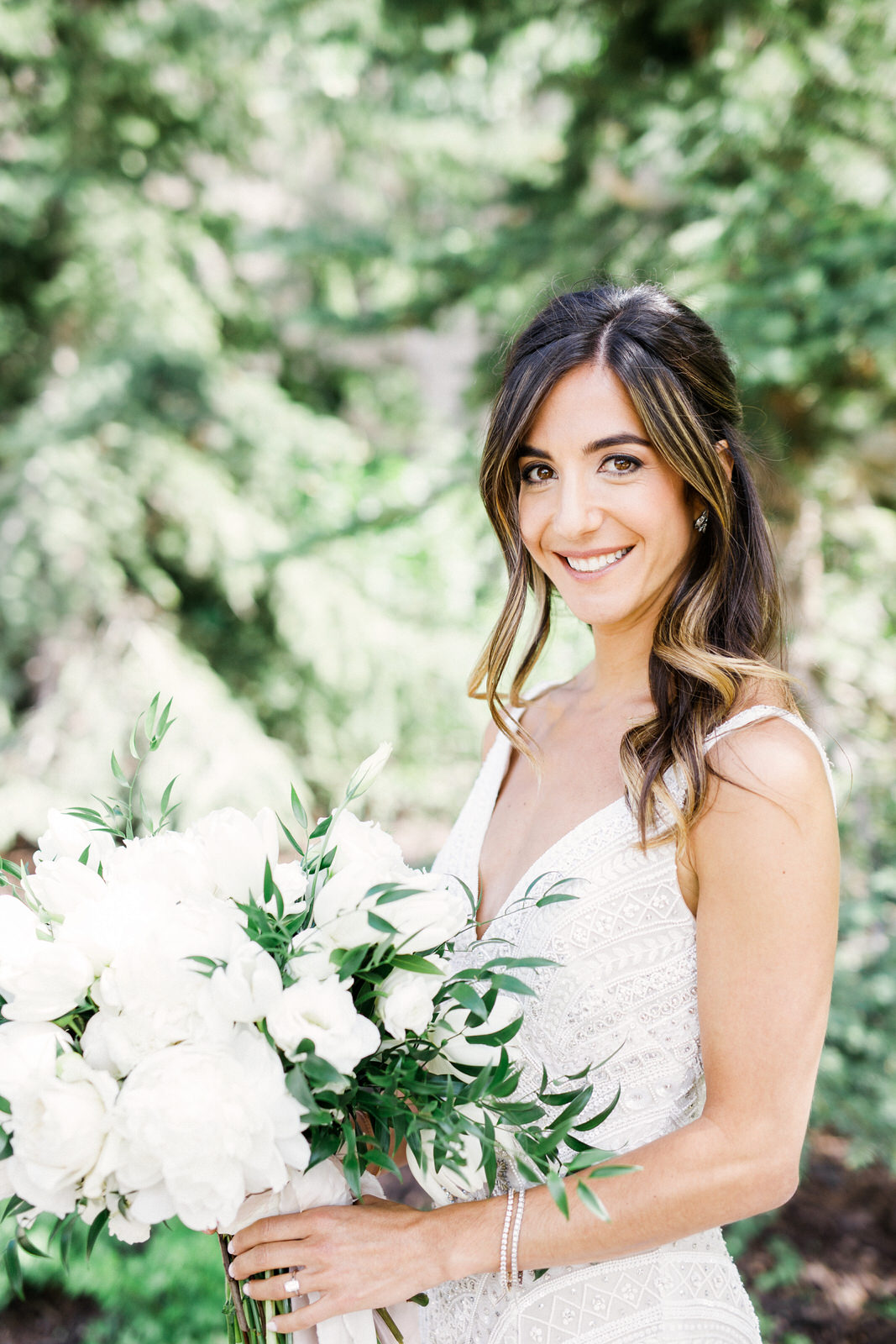 Montage Deer Valley Wedding | Summer Wedding | Neutral Wedding Decor | White Wedding Floral | Michelle Leo Events | Utah Event Planner and Designer | Gideon Photography