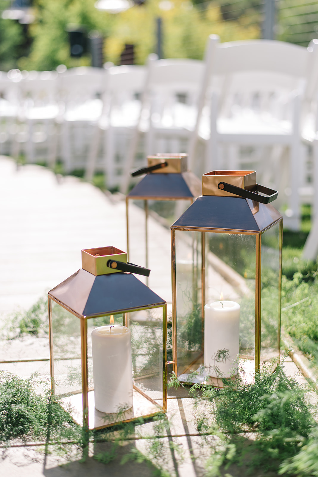 Park City Main Street Wedding | Modern Wedding Design | Navy Wedding Details | Outdoor Wedding | Michelle Leo Events | Utah Event Planner | Heather Nan Photography