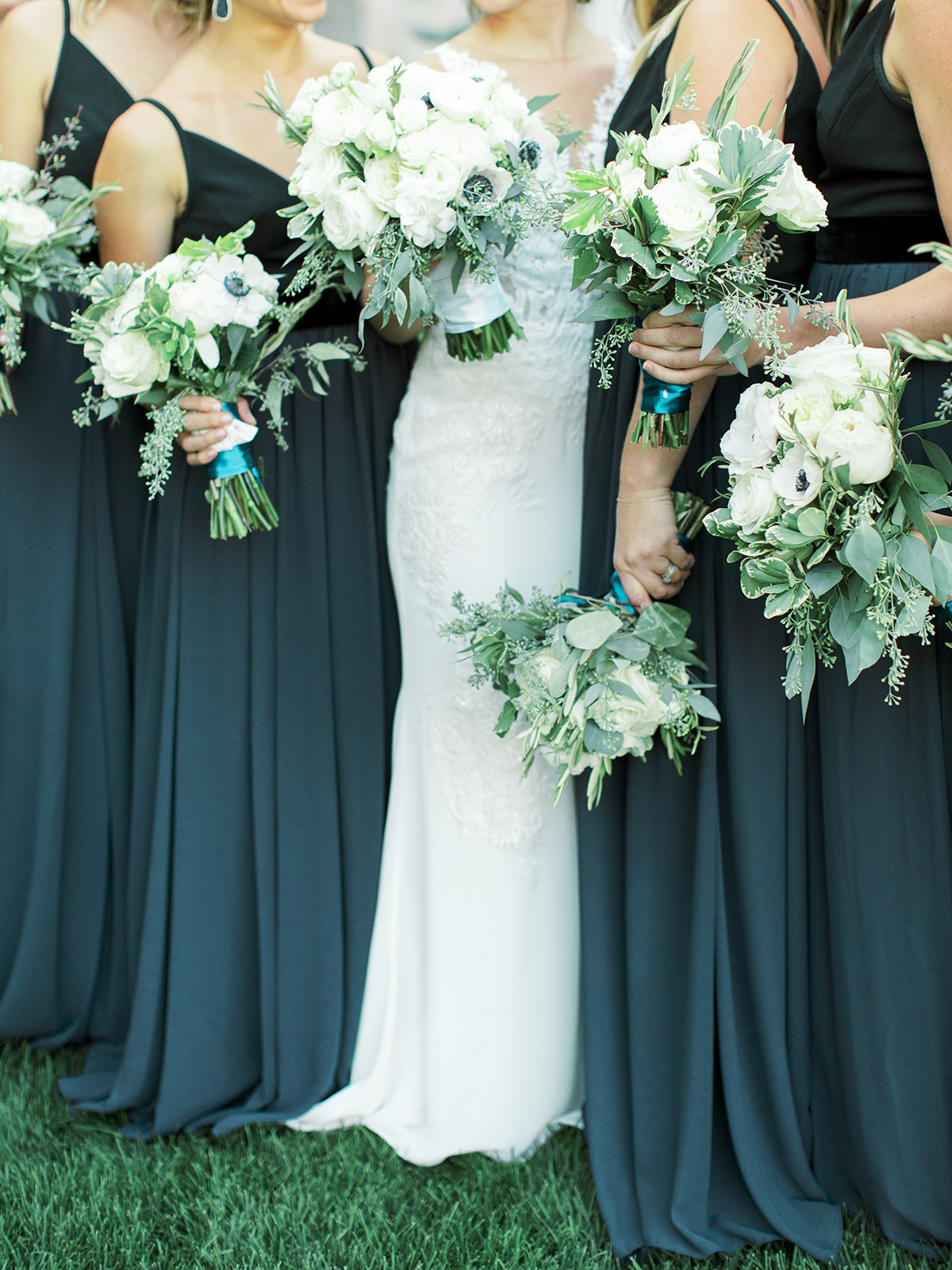 Montage Deer Valley Wedding | Classic Wedding Design | Circular Ceremony Arch | Mountain Wedding | Michelle Leo Events | Utah Event Planner | Kenzie Victory Photography