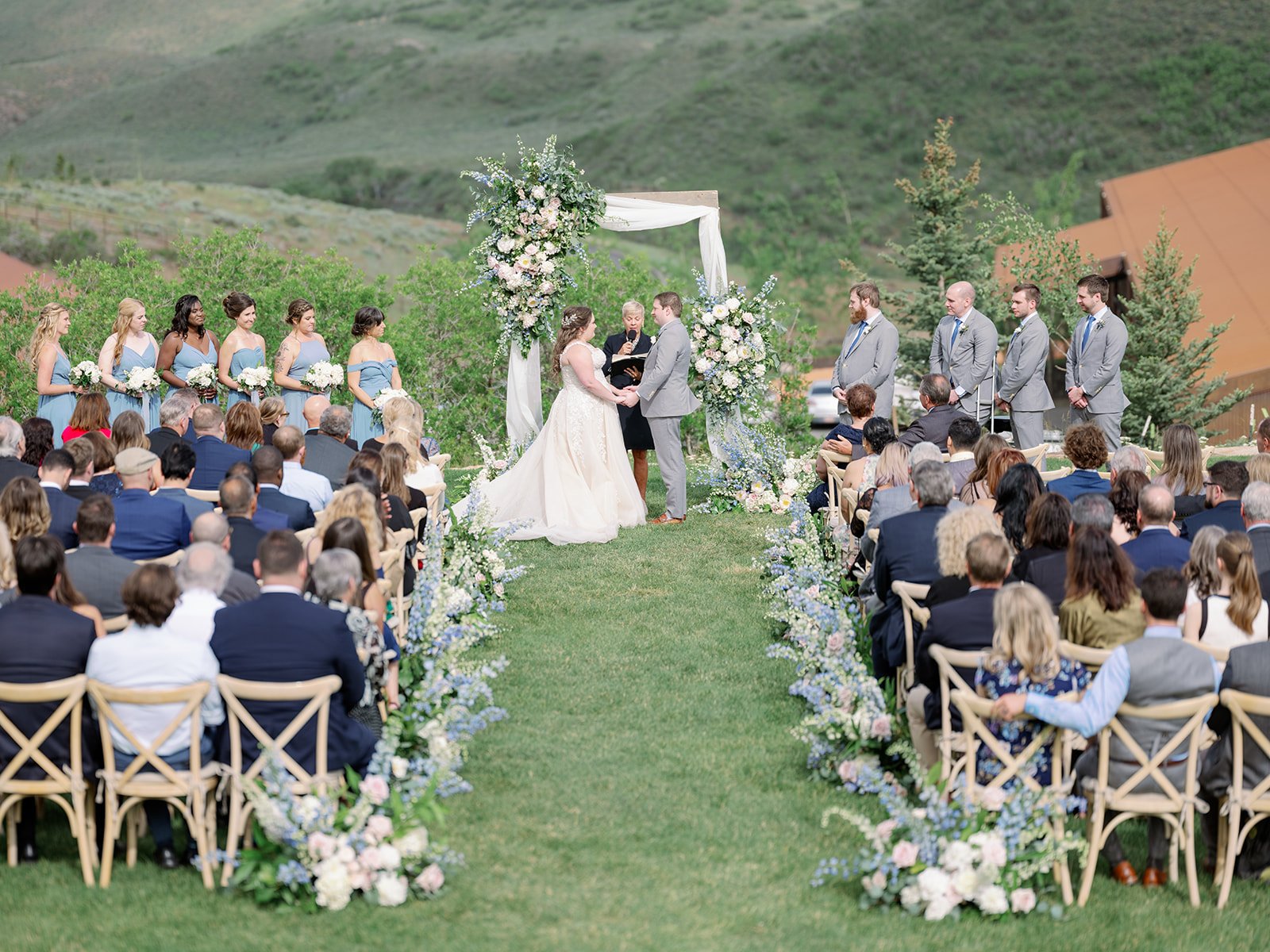 blue-and-white-wedding (33).jpg