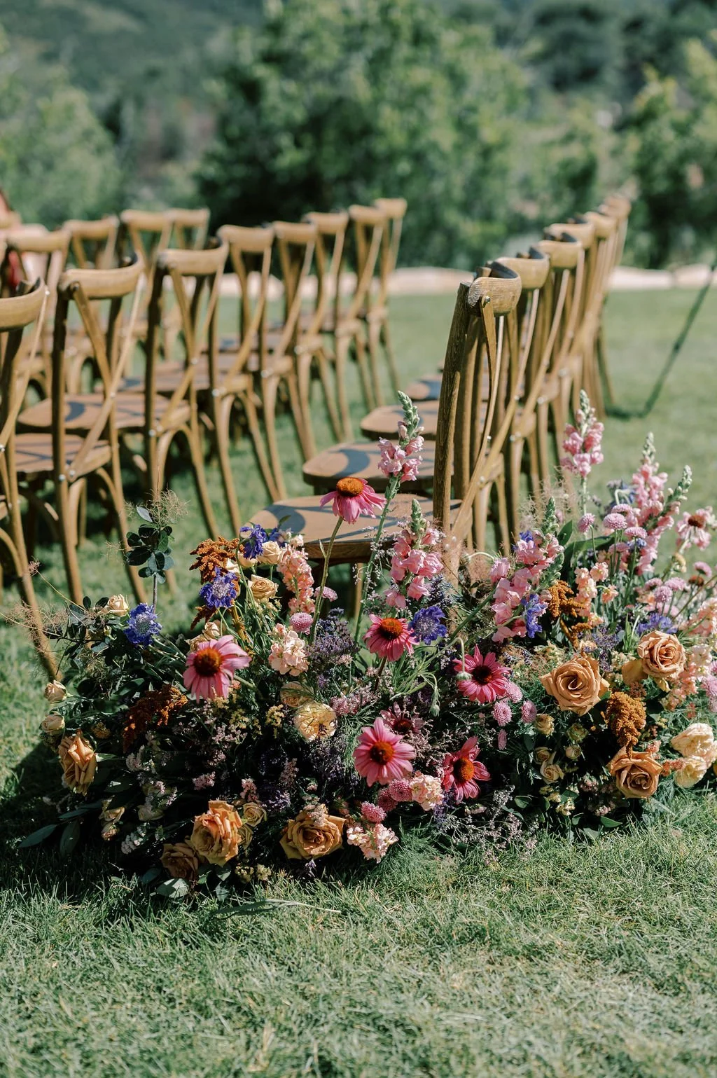 The Pros and Cons of Having a Wedding in Each Season with Michelle Leo ...