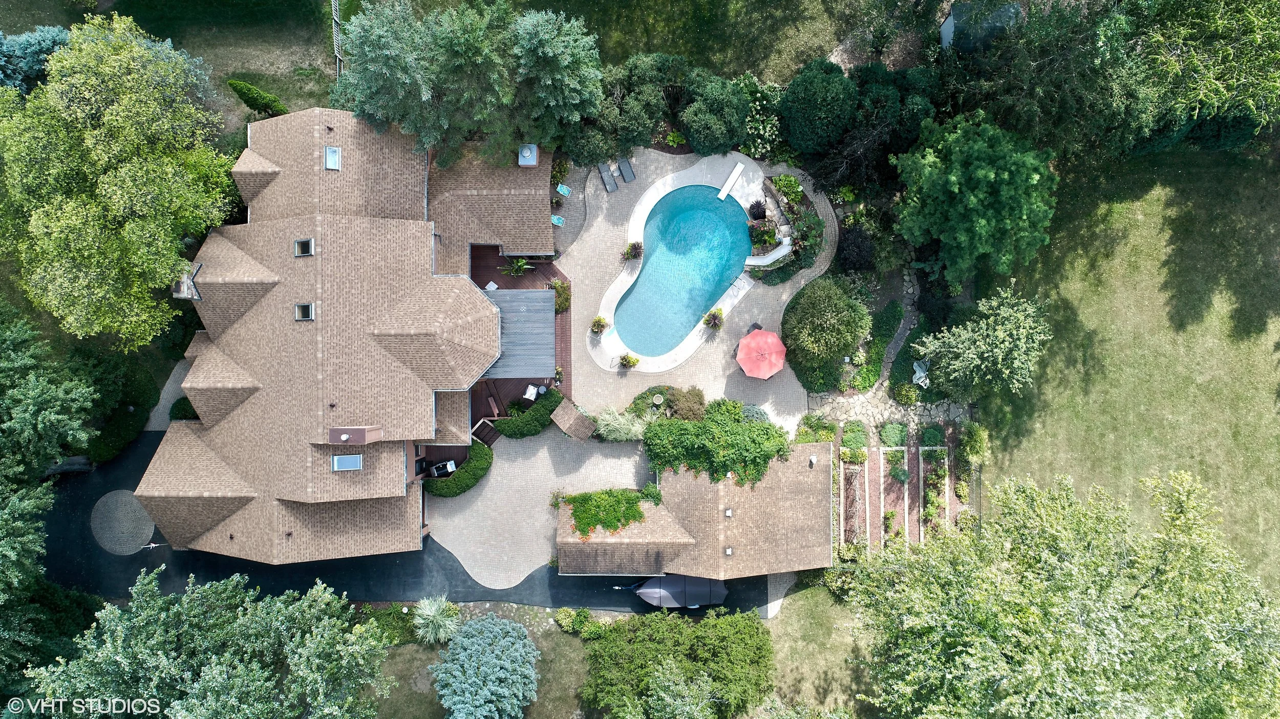 25_5704Riverview_181006_AerialView_HiRes.jpg