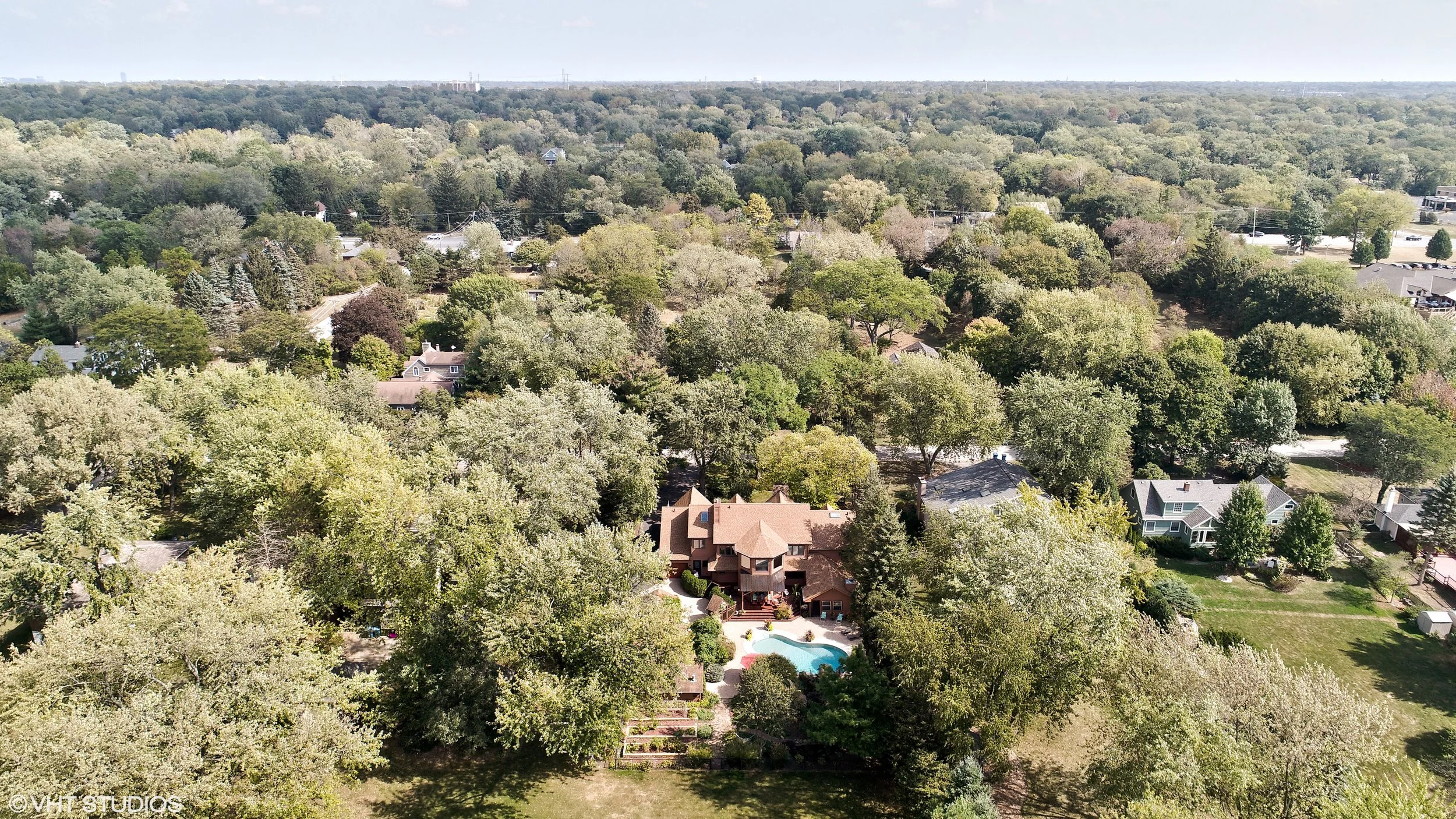26_5704Riverview_181008_AerialView_HiRes.jpg