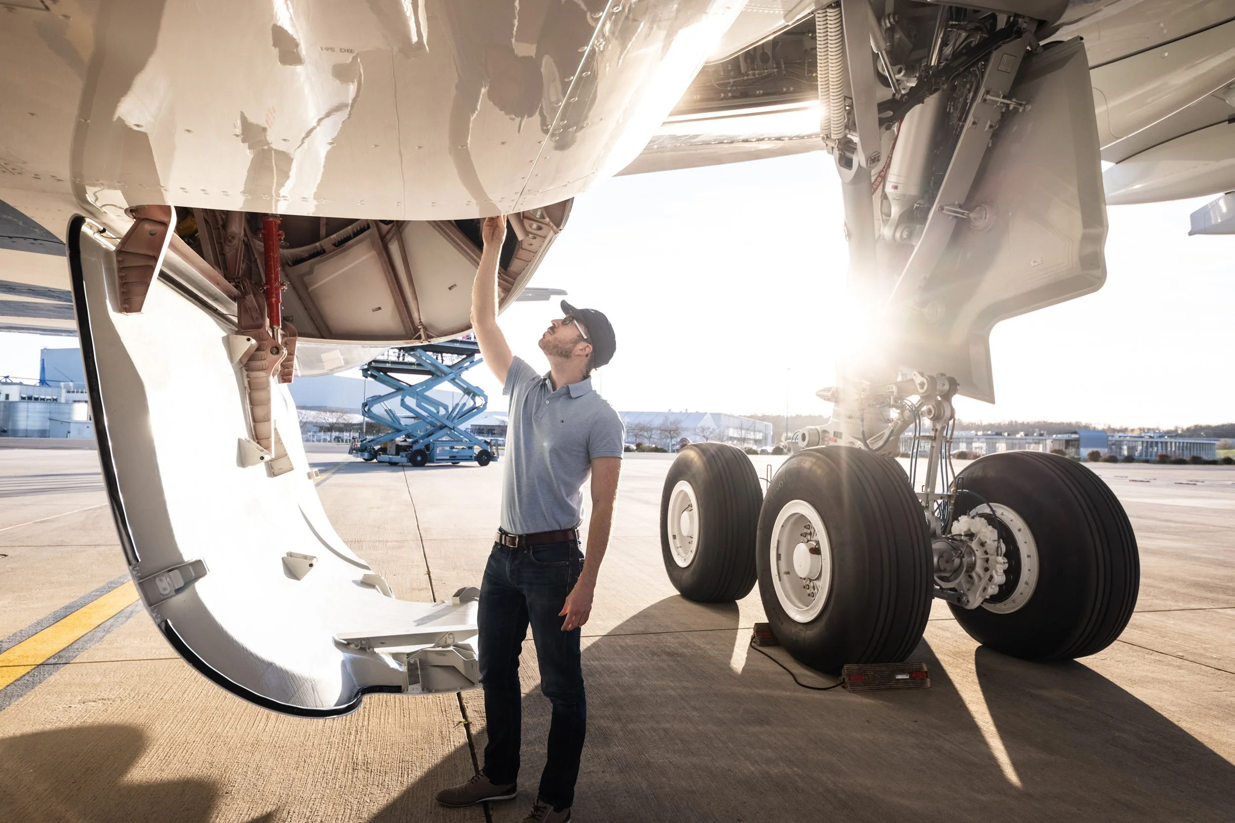 ambiance équipe extérieur.corsair.330 neo delivery.2021.03-71-low definition.jpg