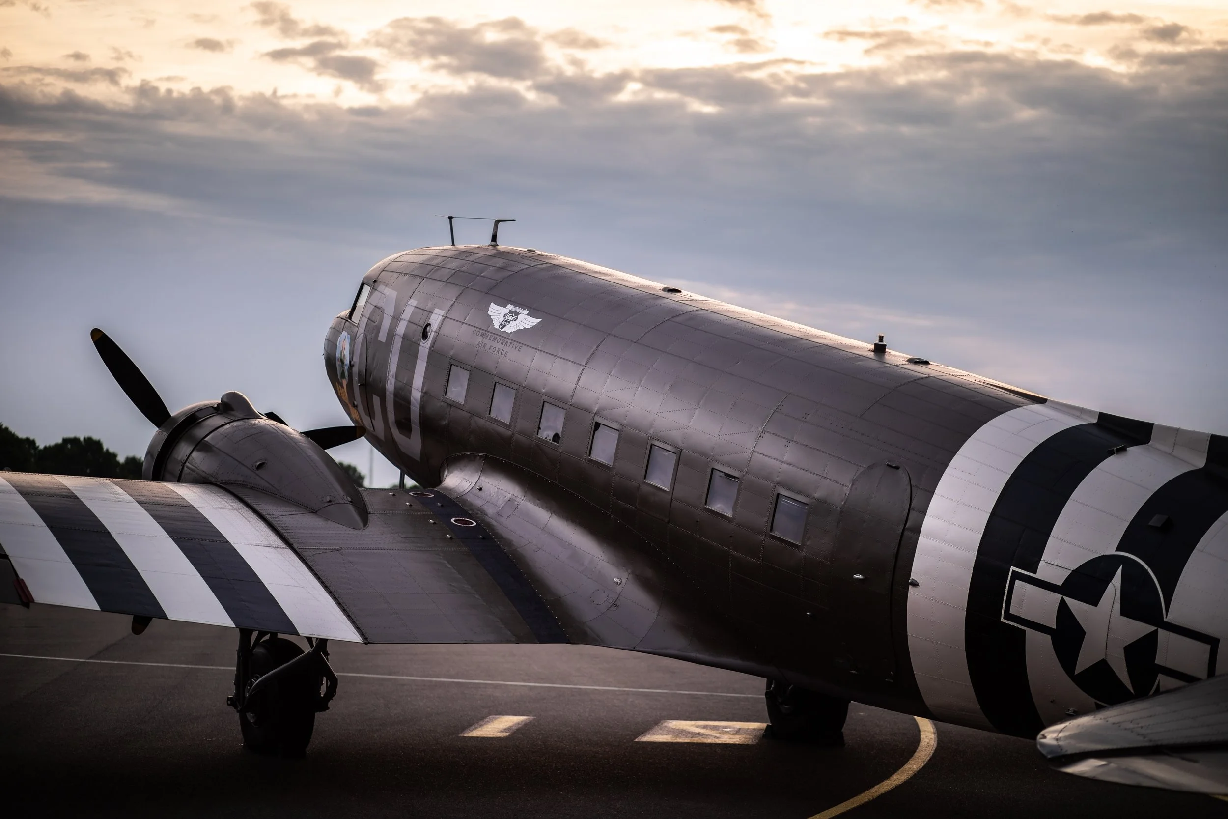aeronefs.dc3.jpg