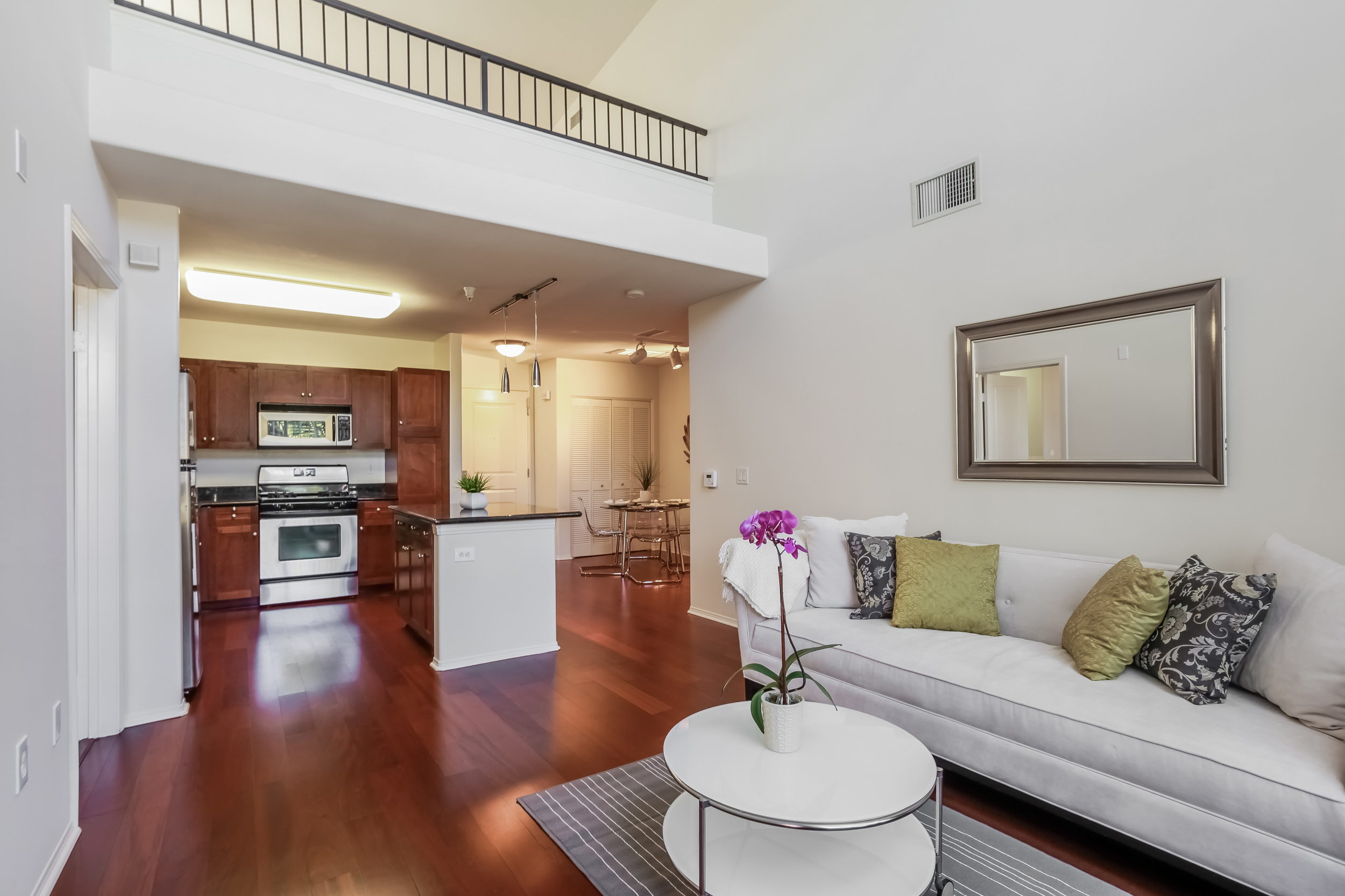 001-Living_Room-1455390-large.jpg