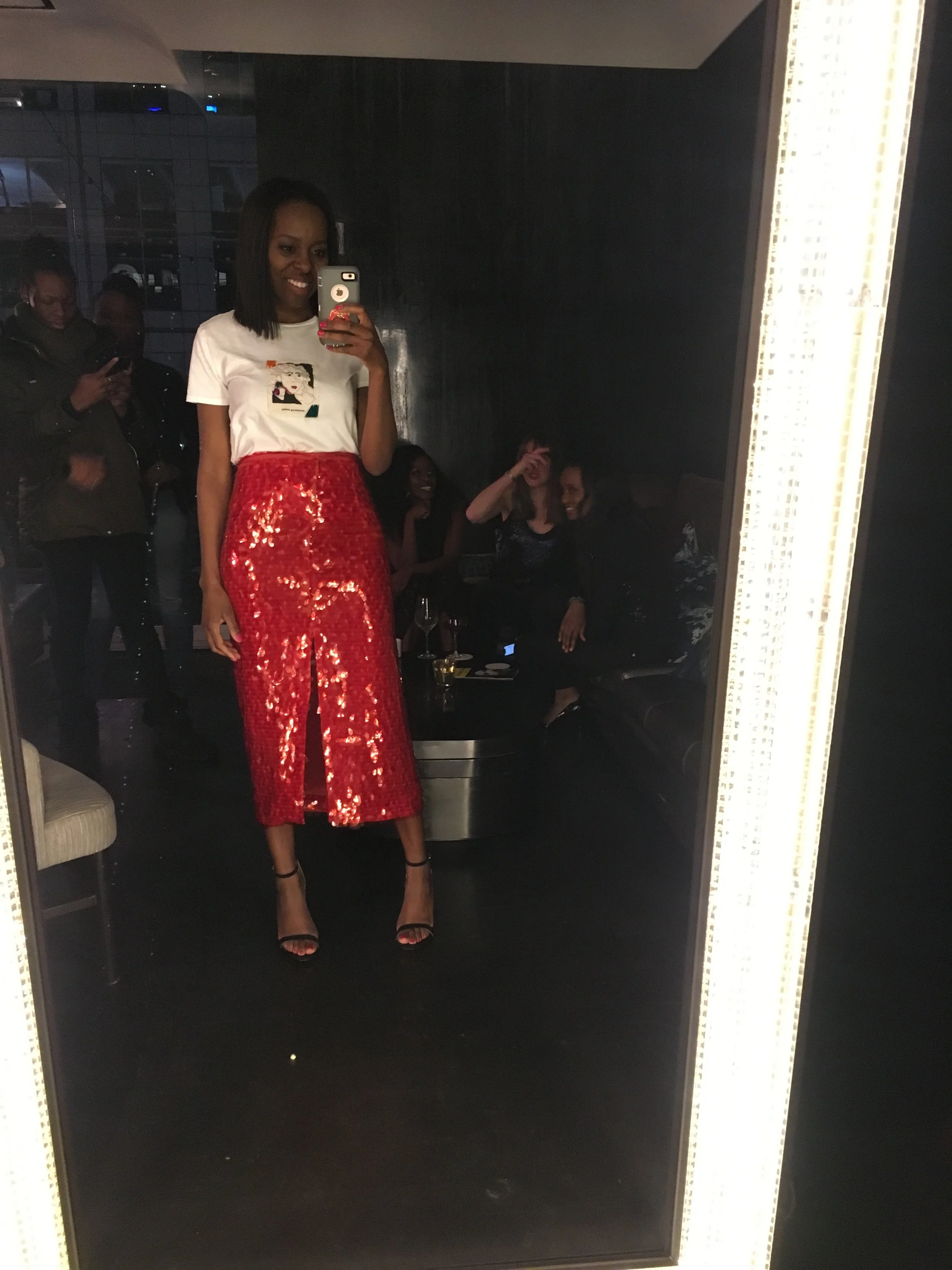 It’s rude not to take a selfie when the mirror has been provided!