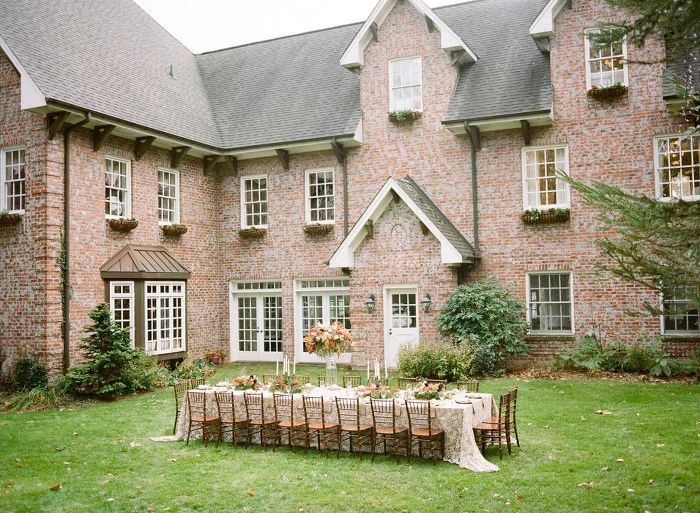 REBECCA-ROSE-EVENTS-ARCHETYPE-STUDIOS.-GREY-LIKES-WEDDINGS-2.jpg