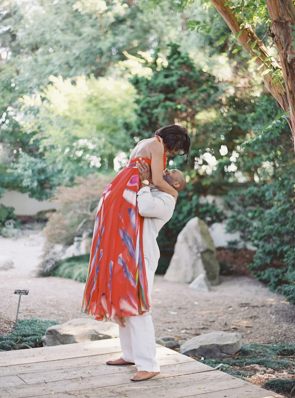 Courtney and Roland in Raleigh | Photography by Heather Beerman