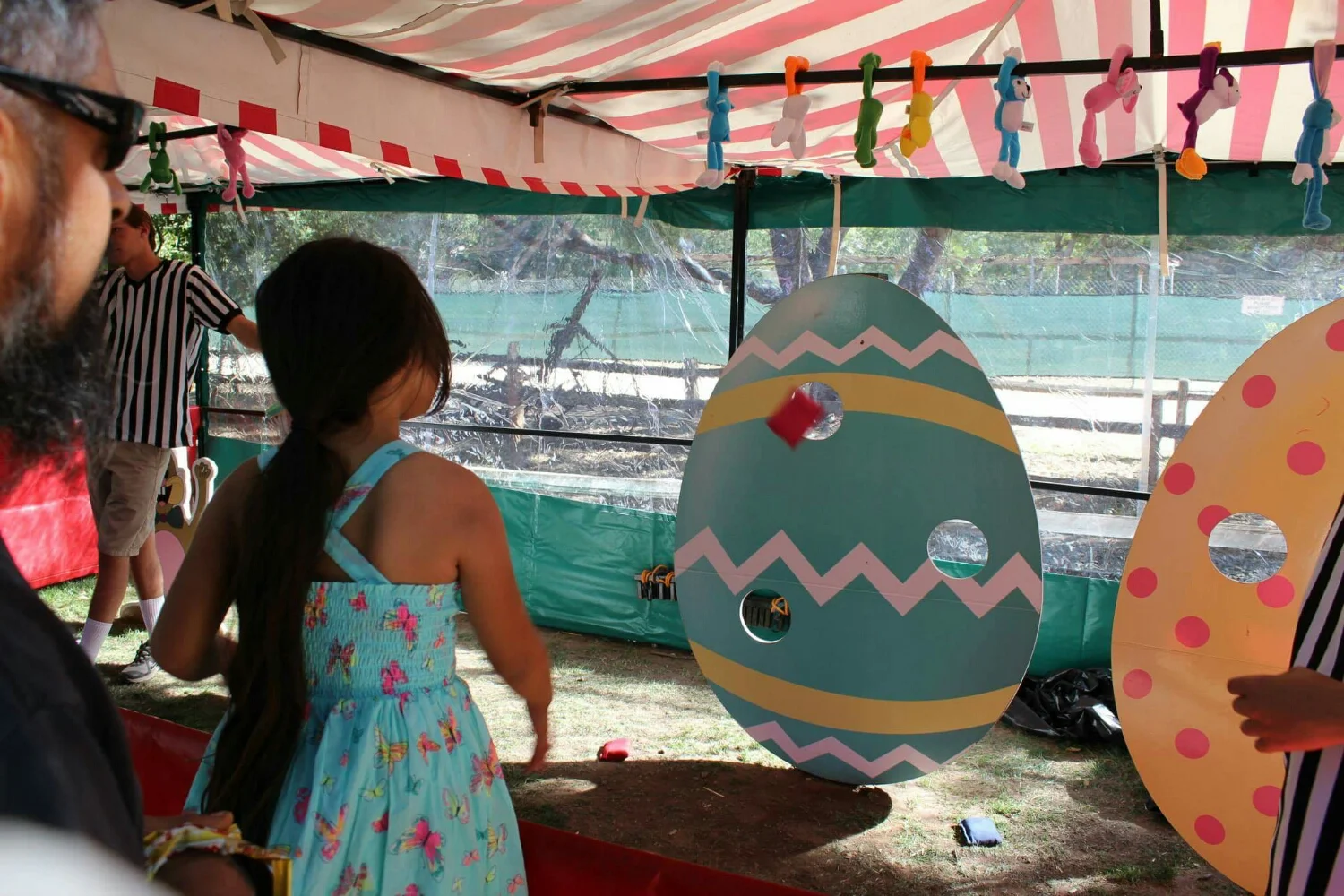 Carnival games with prizes for everyone who plays! (c) Cleverly Catheryn