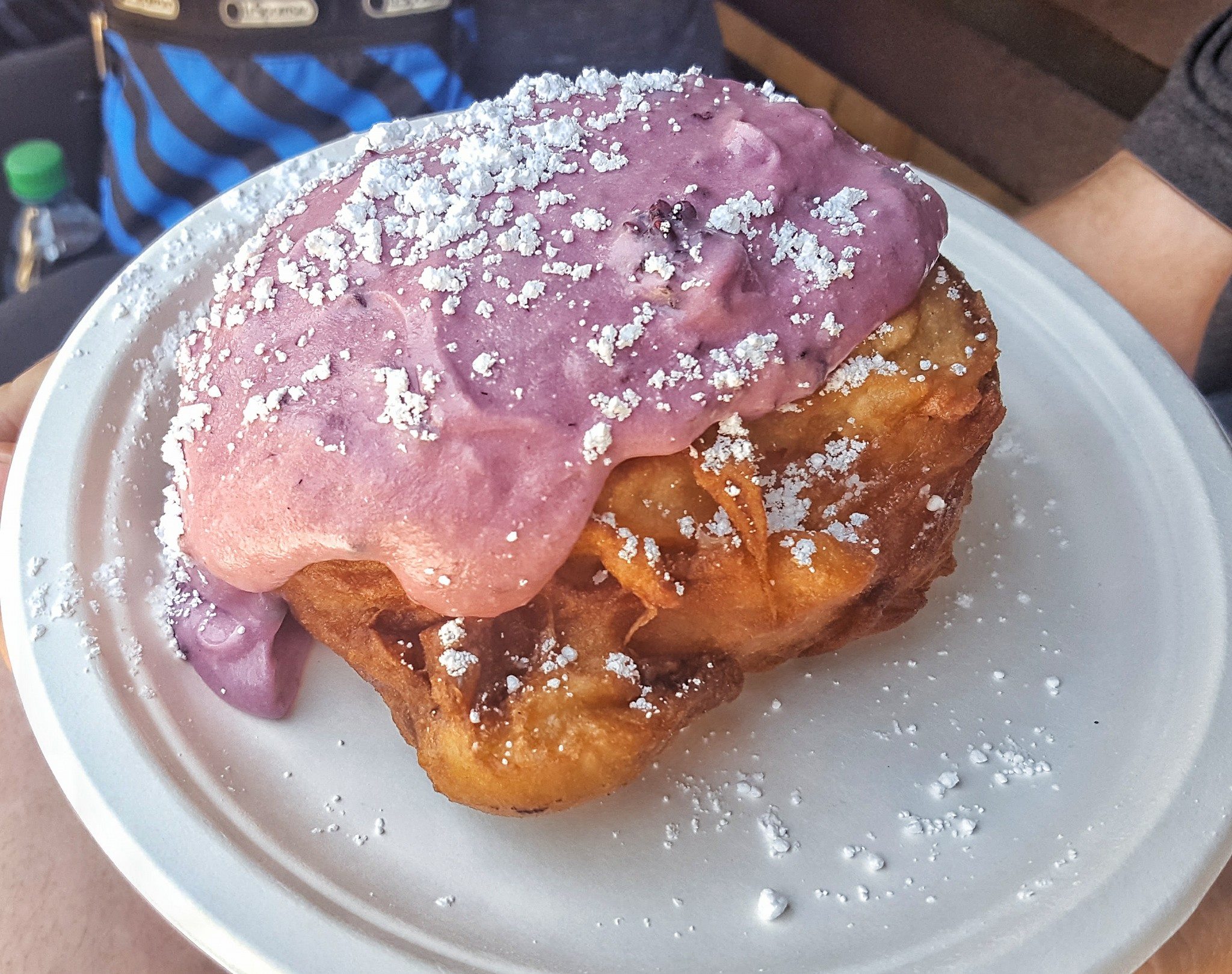 Make it a Date at Knott's Berry Farms Boysenberry Festival — Cleverly