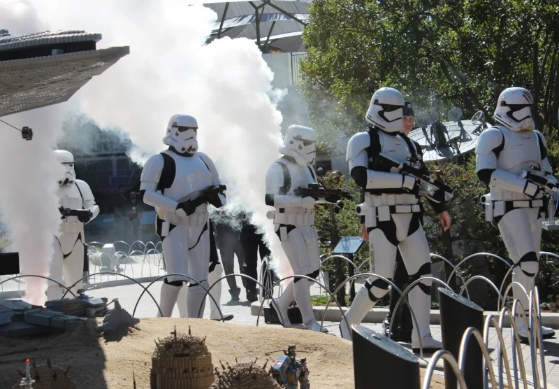 Jedi and Stormtroopers for LEGO Star Wars Days at Legoland