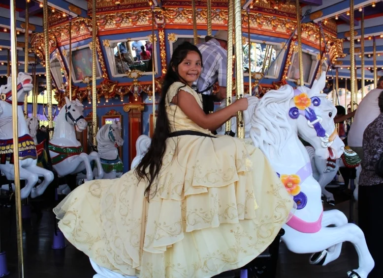 10 Best Spots for Photos at Disneyland