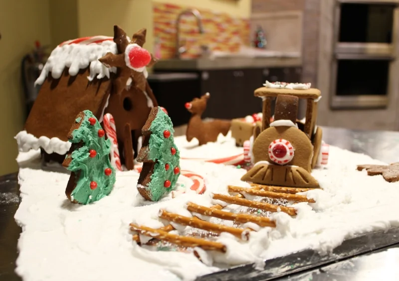 Discover the Science of Gingerbread at the Discovery Cube OC