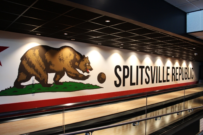 Now Open! Splitsville Luxury Lanes at Downtown Disney District at the  Disneyland Resort