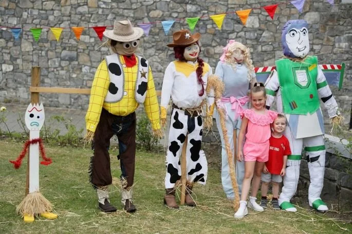 Scarecrow Alley Info