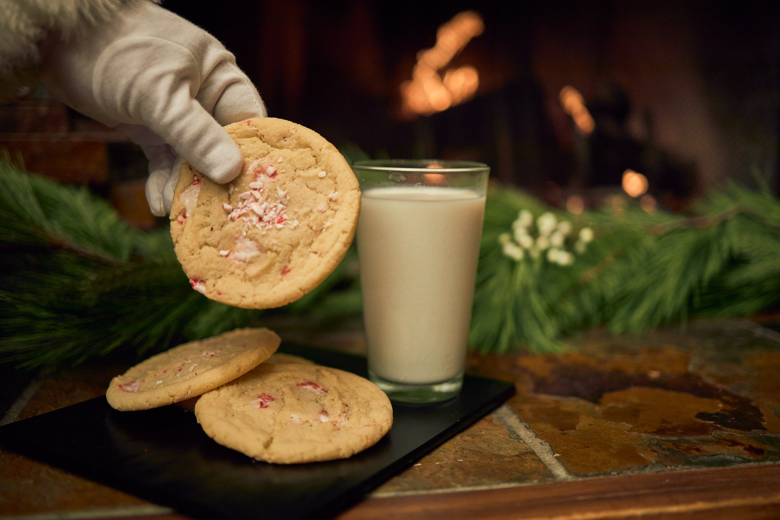 “Ode to Santa” - Milk or Eggnog with Candy Cane Cookies