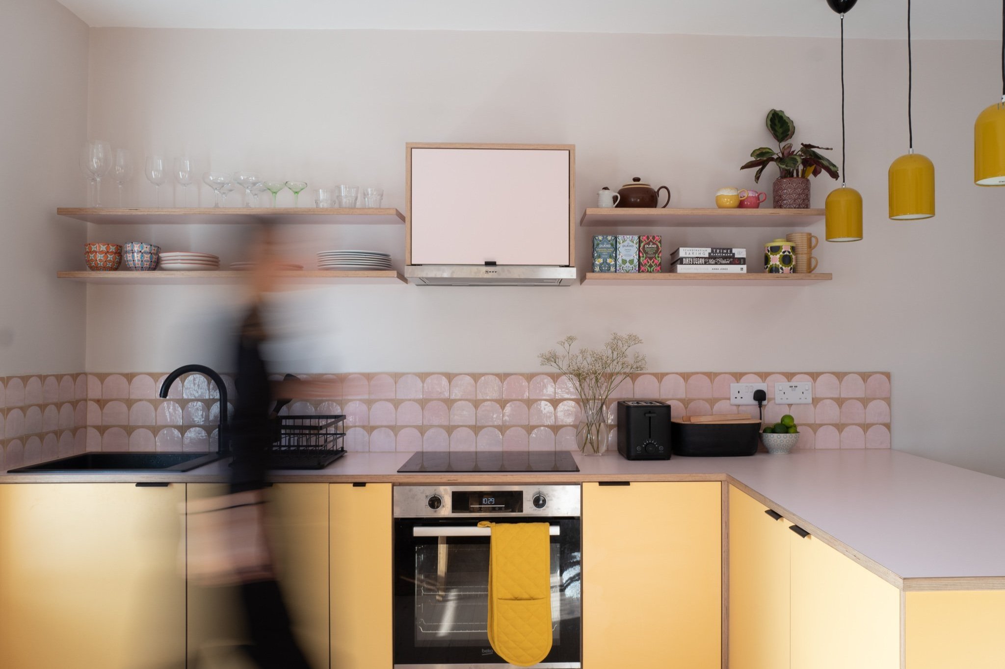 romy-france-interior-design-17-Park-cresent-kitchen-Naomi2.jpg