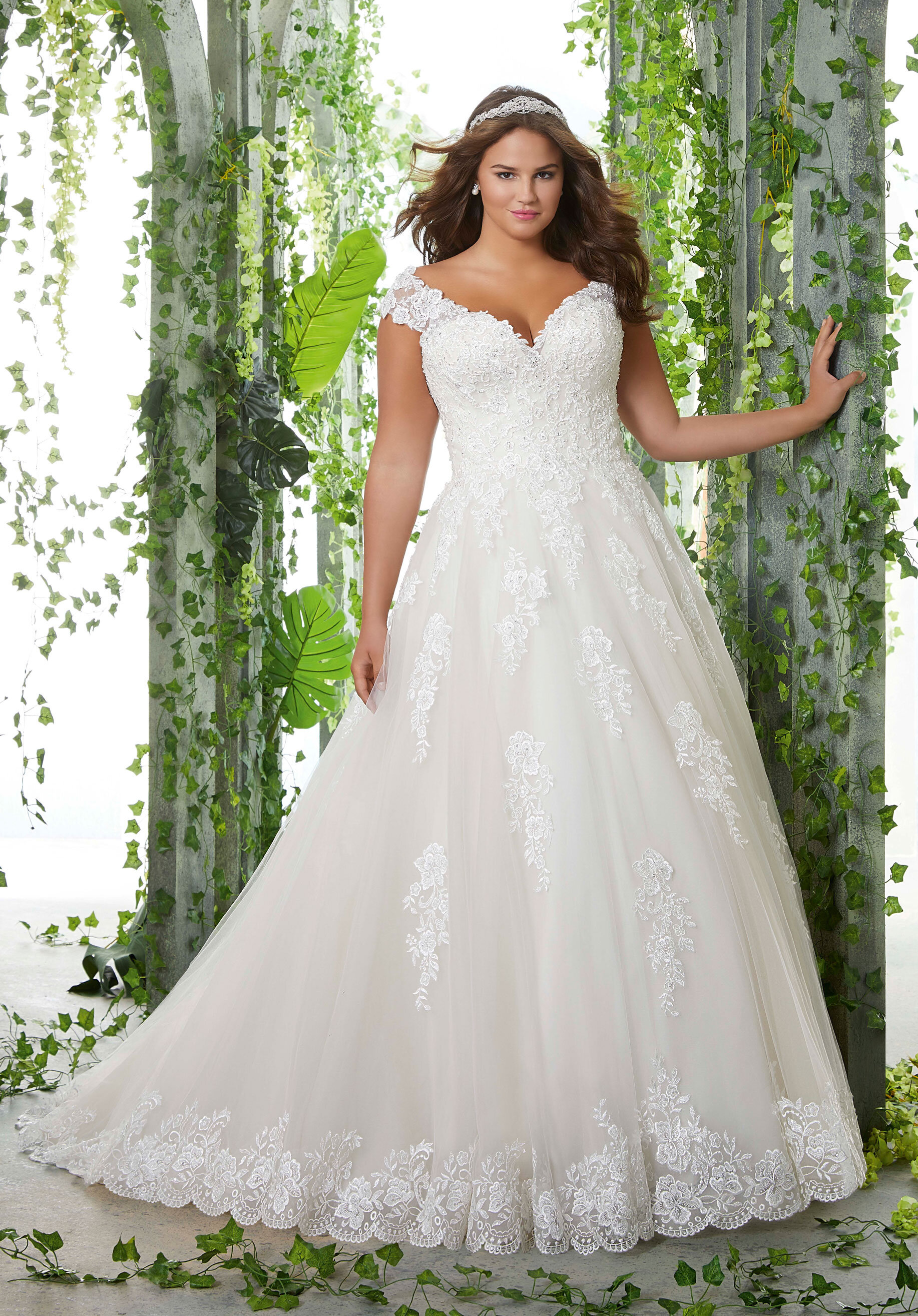 plus size wedding dresses near me