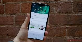 Canadian banks double down on personal finance assistants