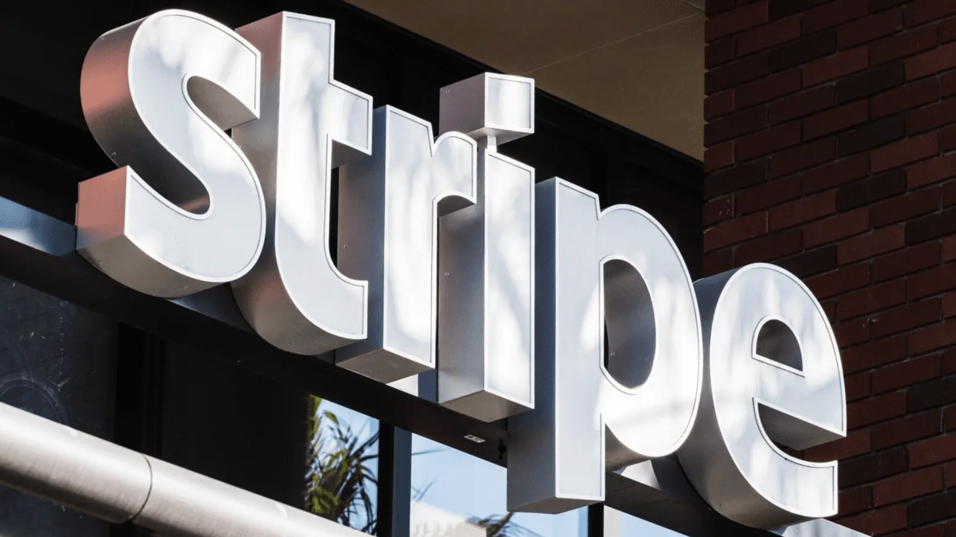 Stripe recommits to crypto payments